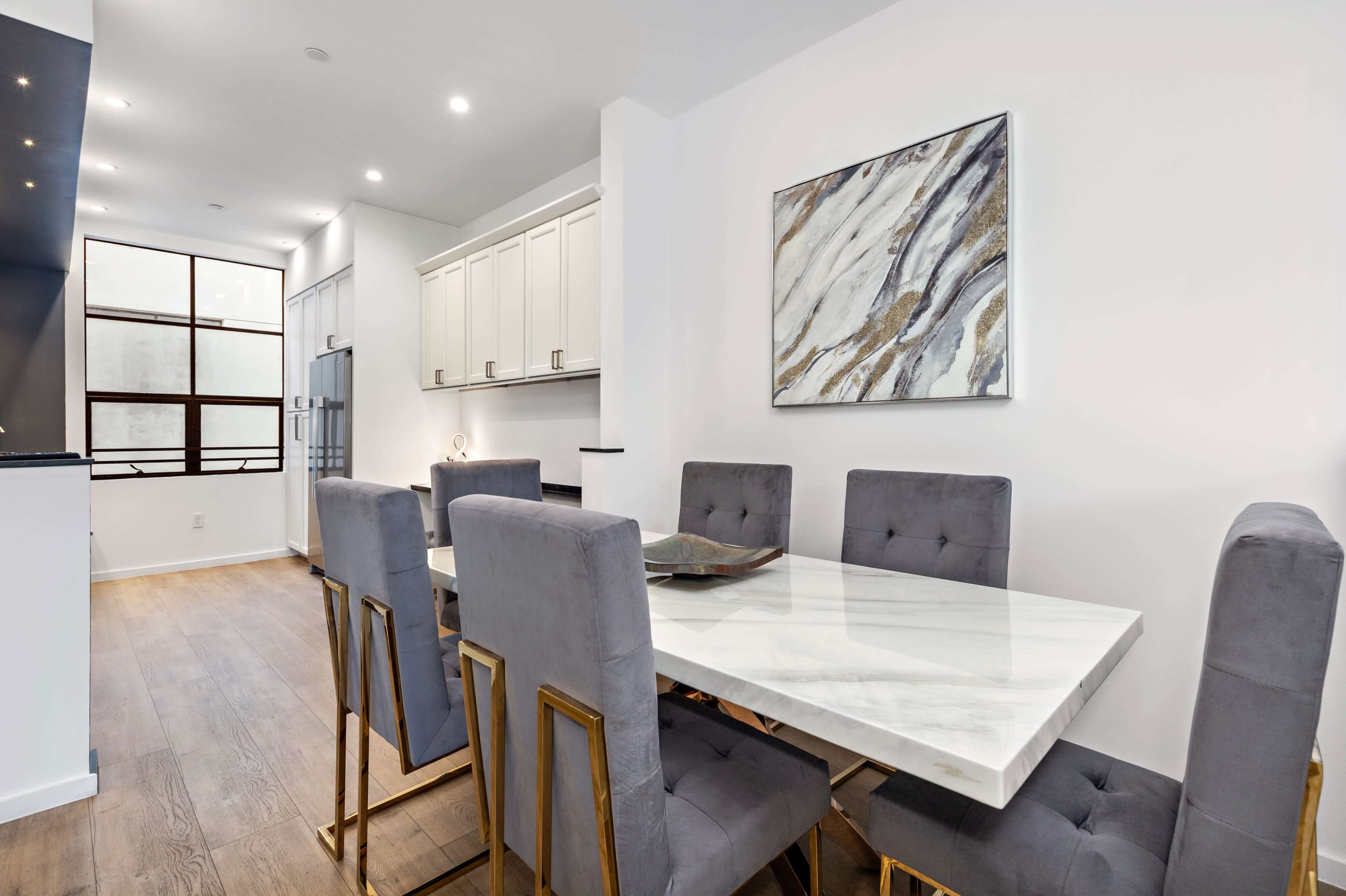 Modern Townhouse with Rooftop in Hollywood Image in Hollywood, Los Angeles, CA