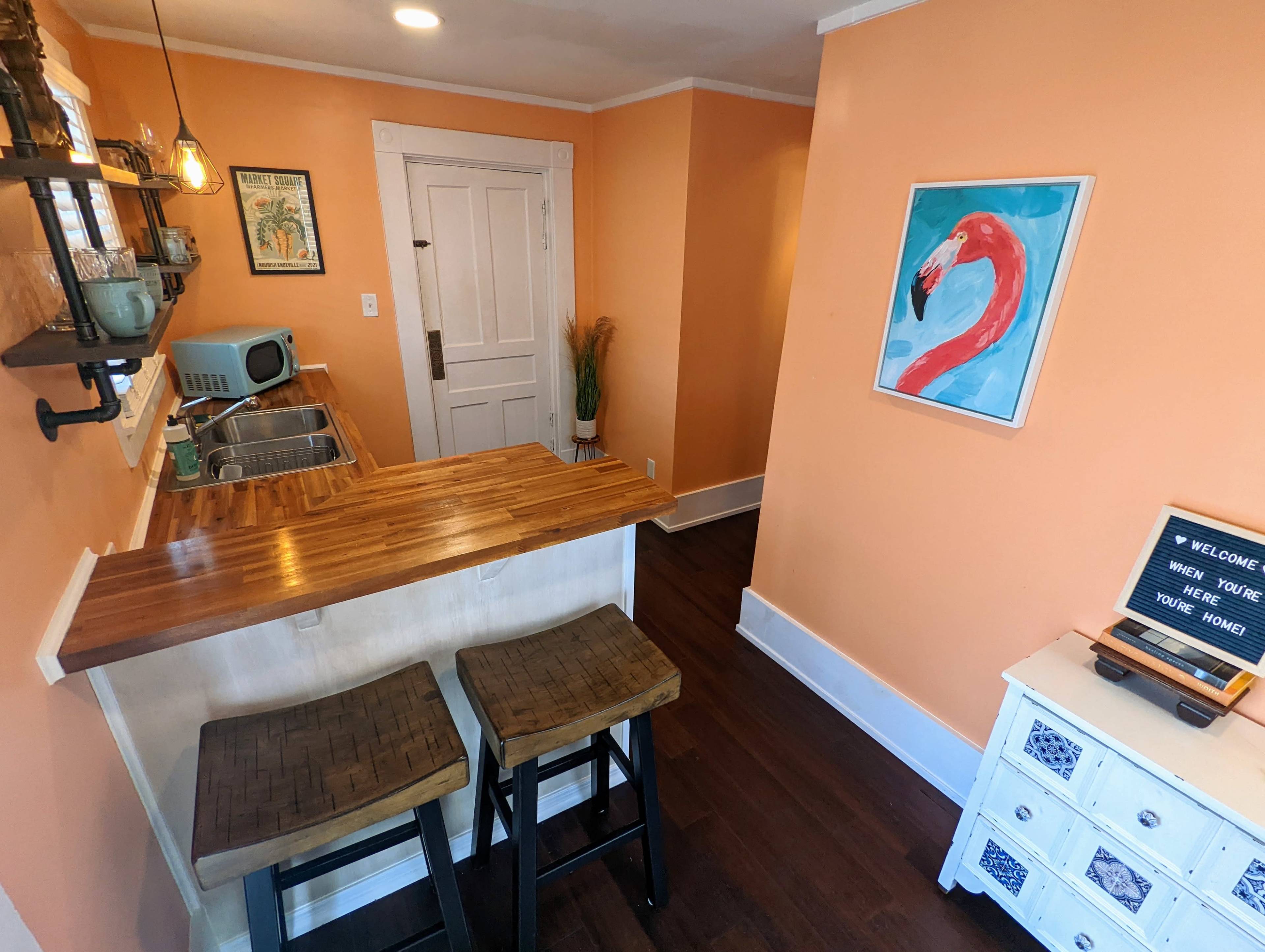 Cozy Boho Victorian Studio Apt Image in Edgewood, Knoxville, TN