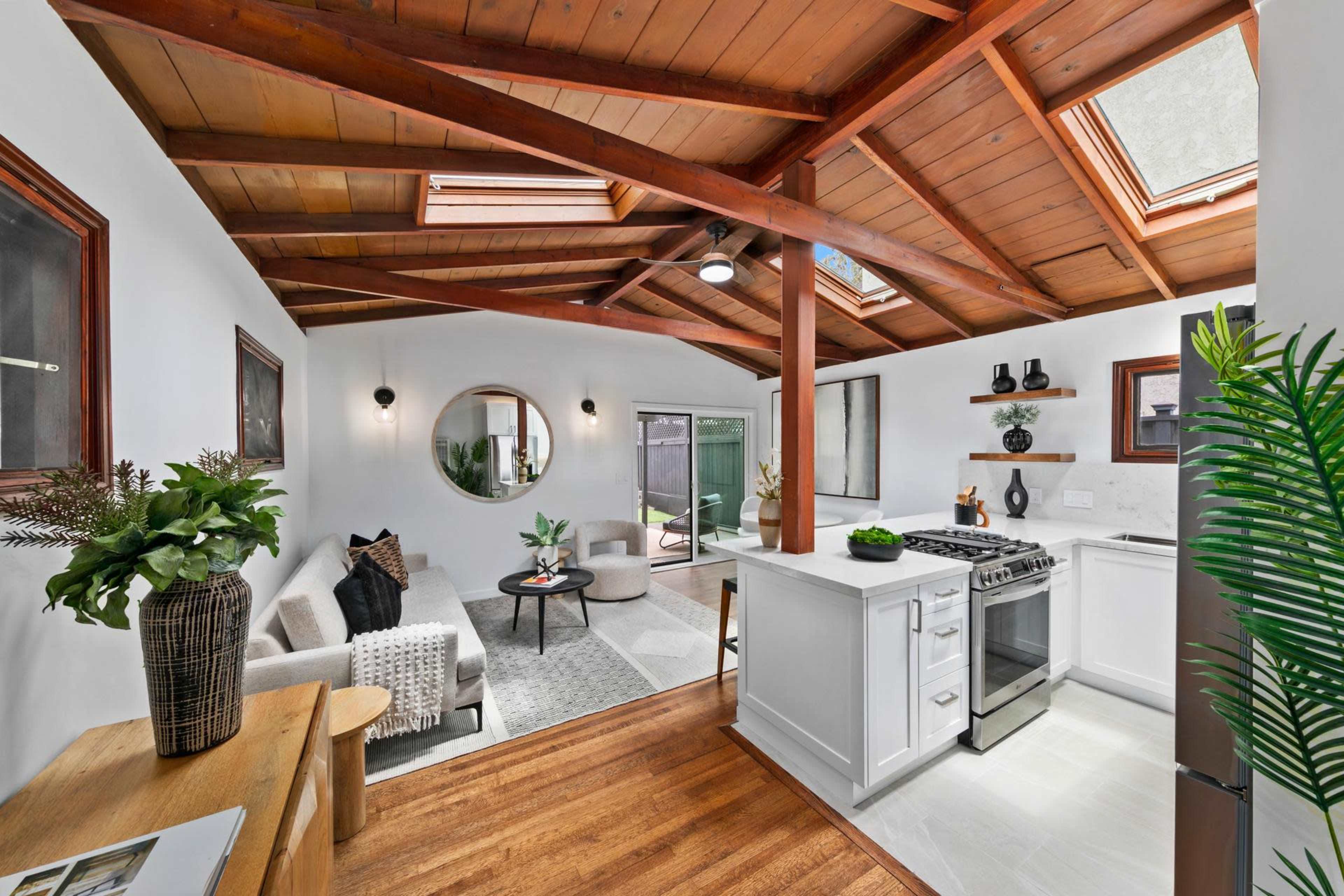 Little Beach House Image in La Jolla, La Jolla, CA