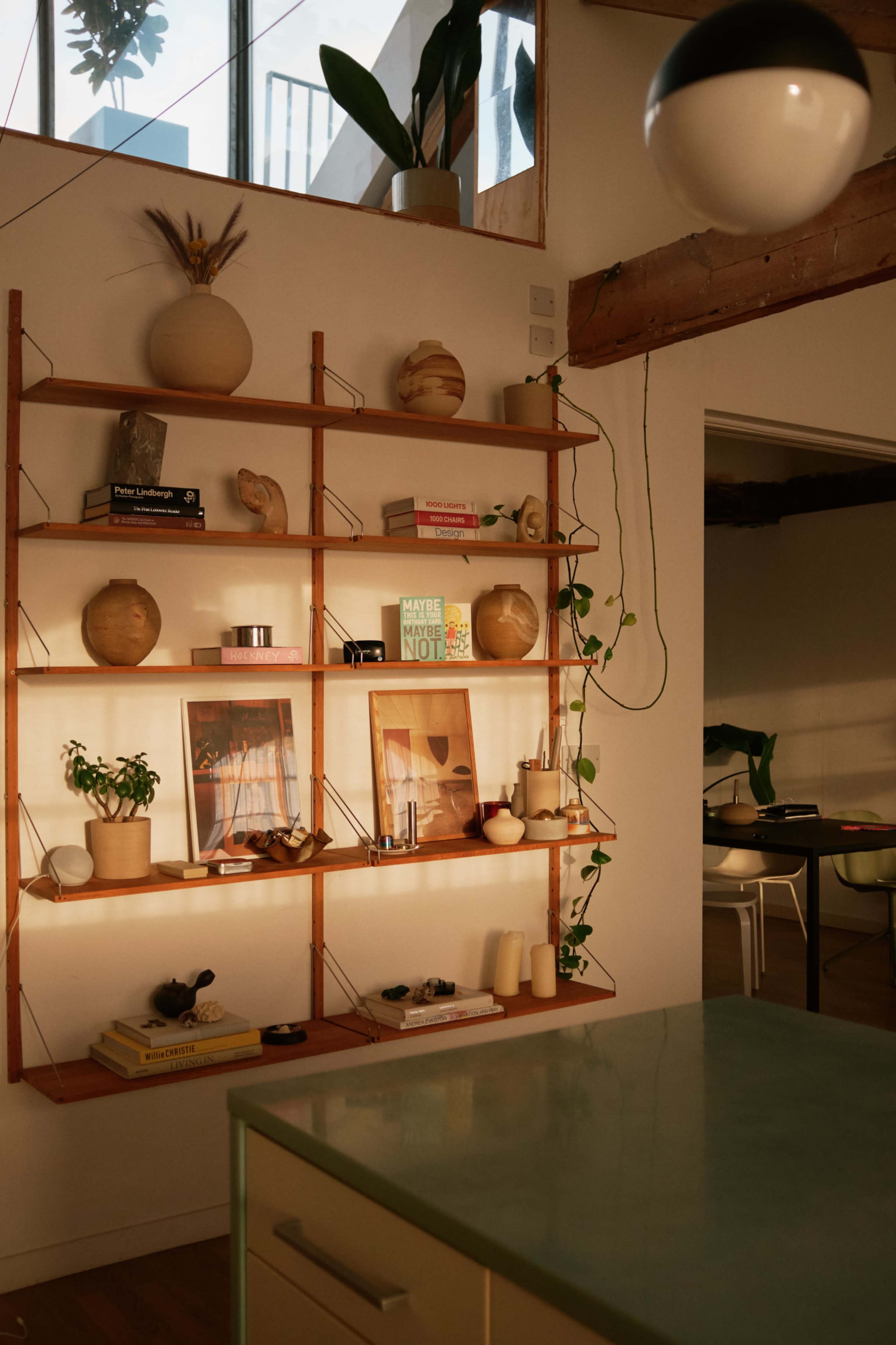 Airy Warehouse Conversion with Rooftop Image in Bermondsey, London, ENG