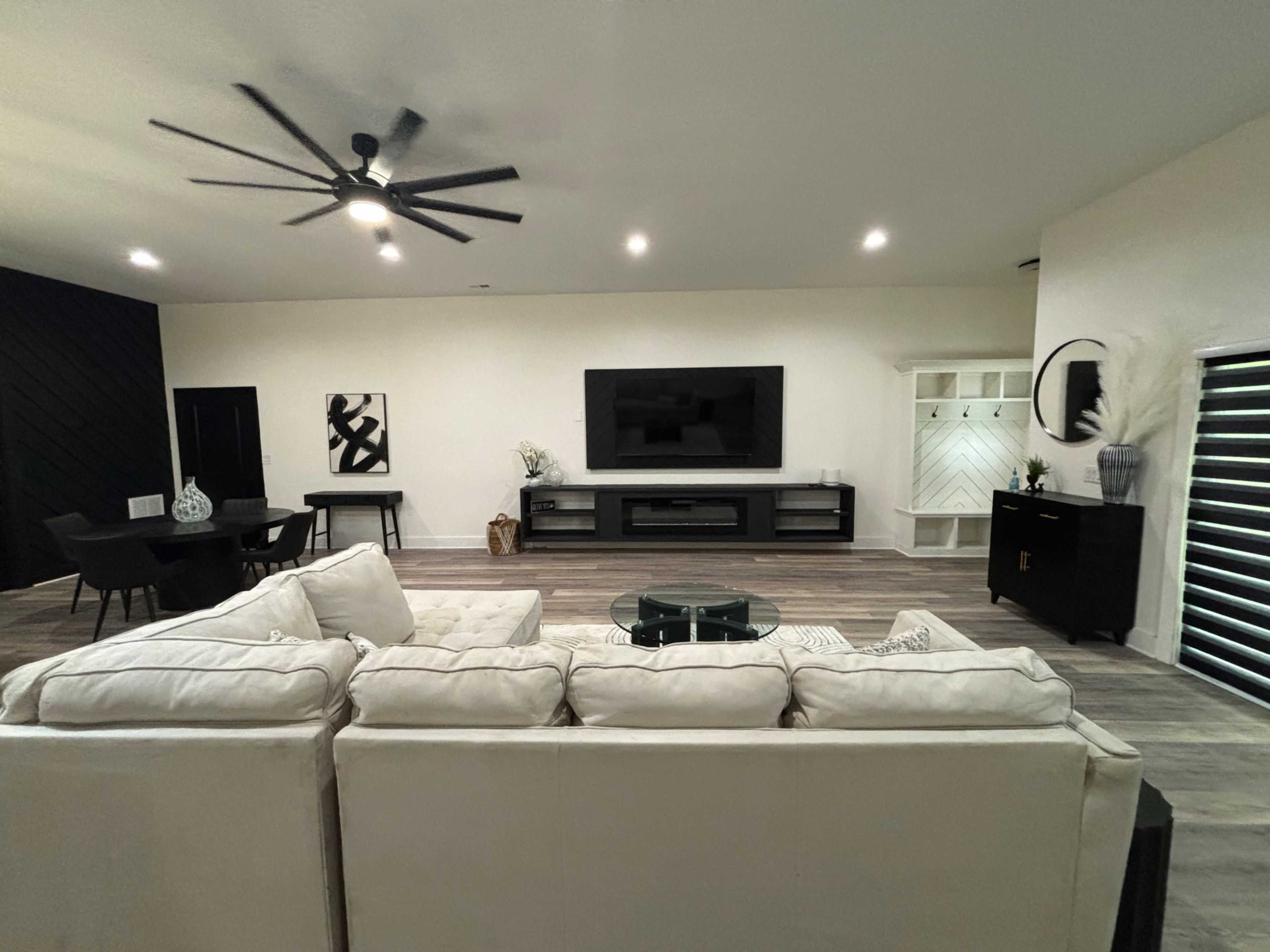 Stunning Modern Lux Apartment Image in , Charlotte, NC