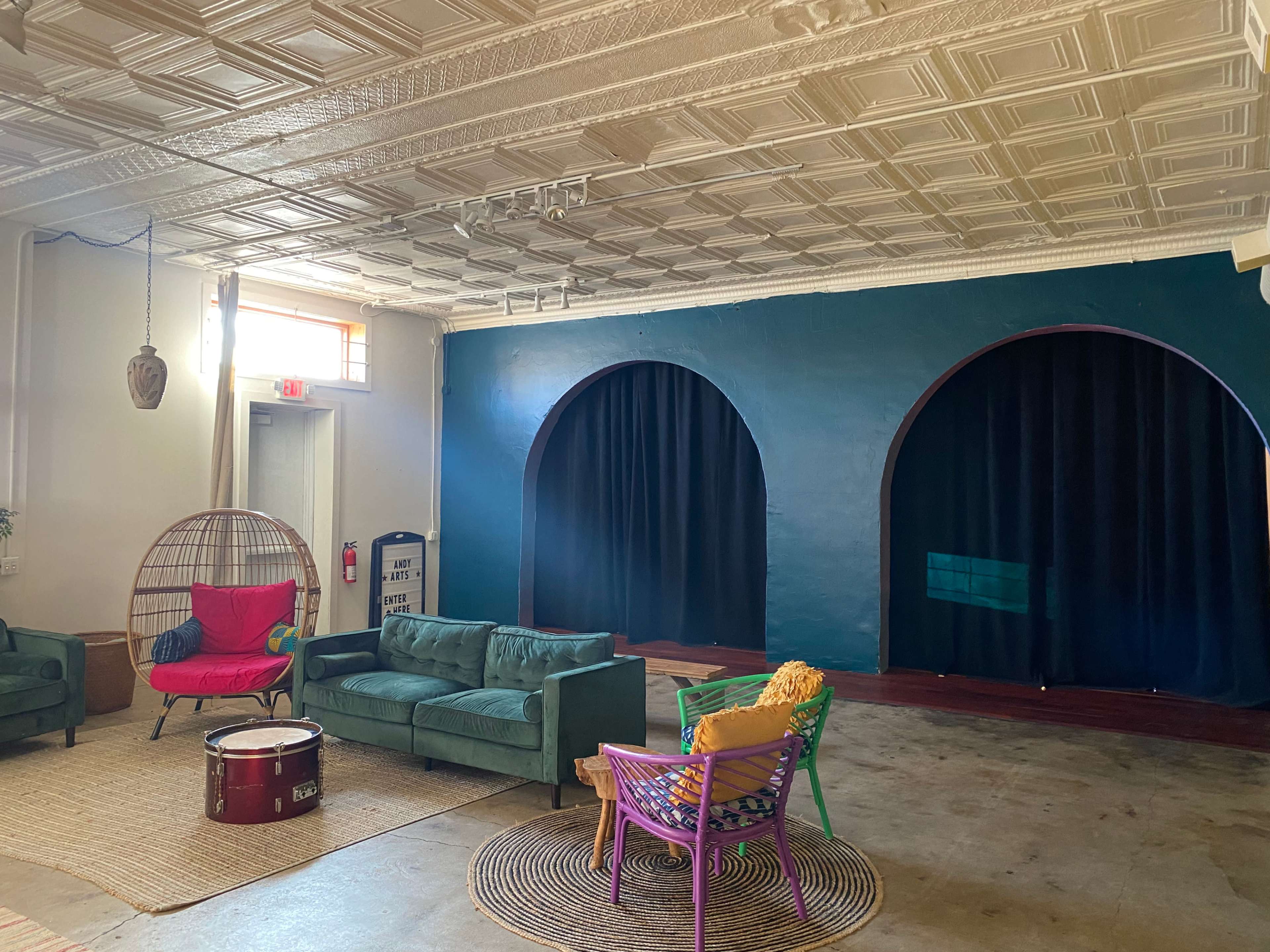 Design Lounge and Open Space  Studio Image in , Detroit, MI