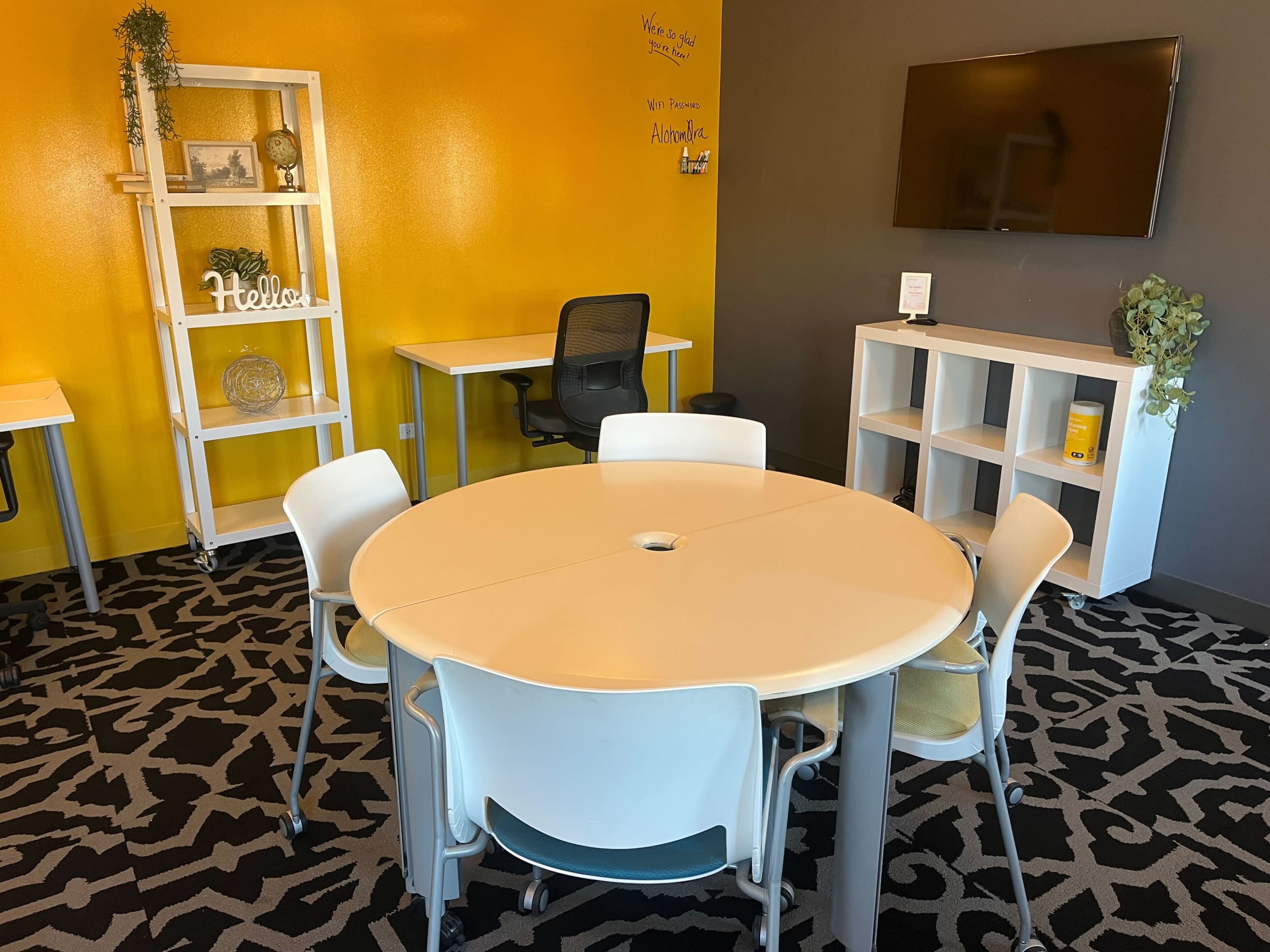 Spacious Team Day Office Image in Geneva Township, Geneva, IL