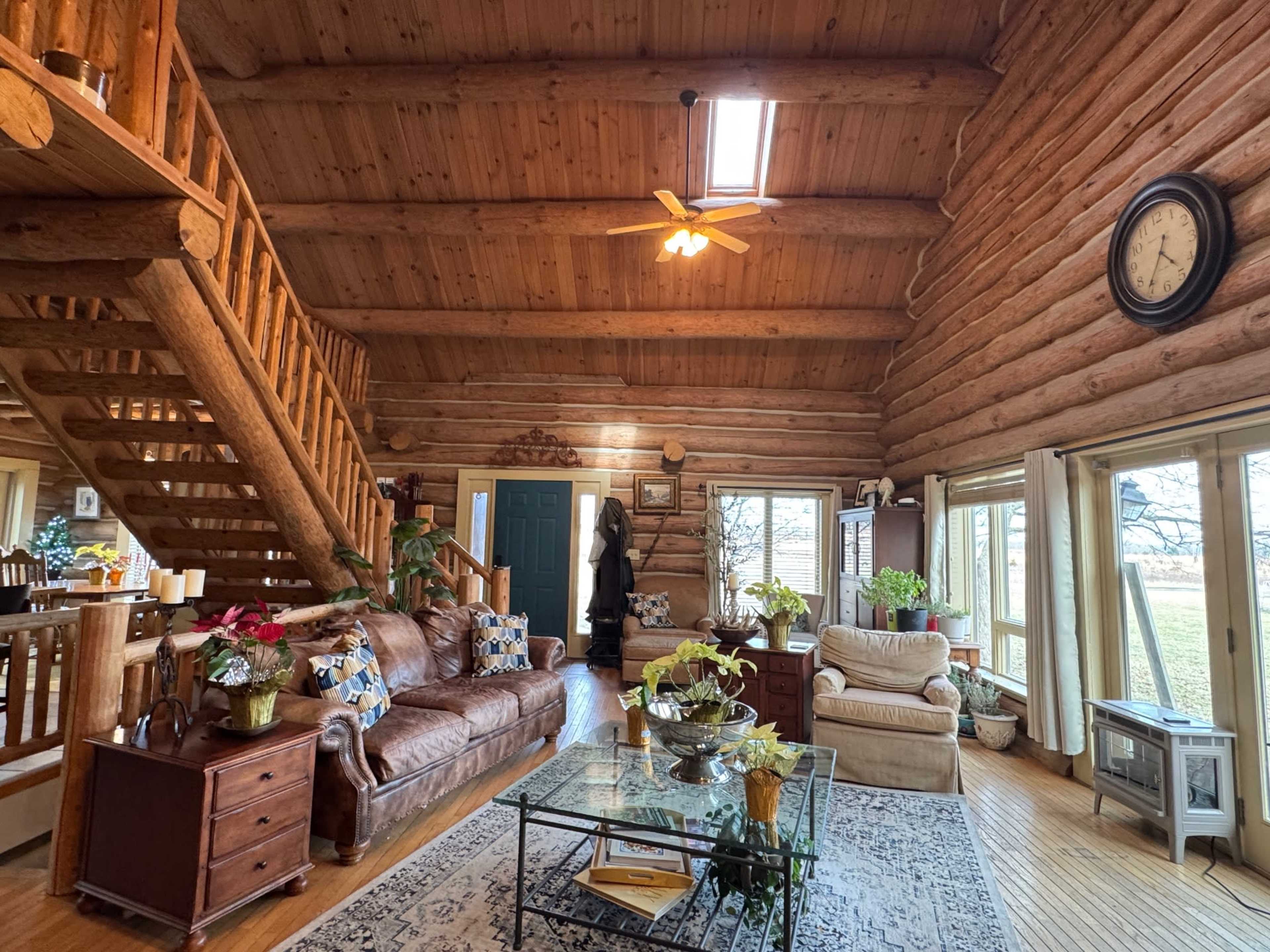 Serene Charming Cabin In The Woods Image in Center Township, Richmond, IN