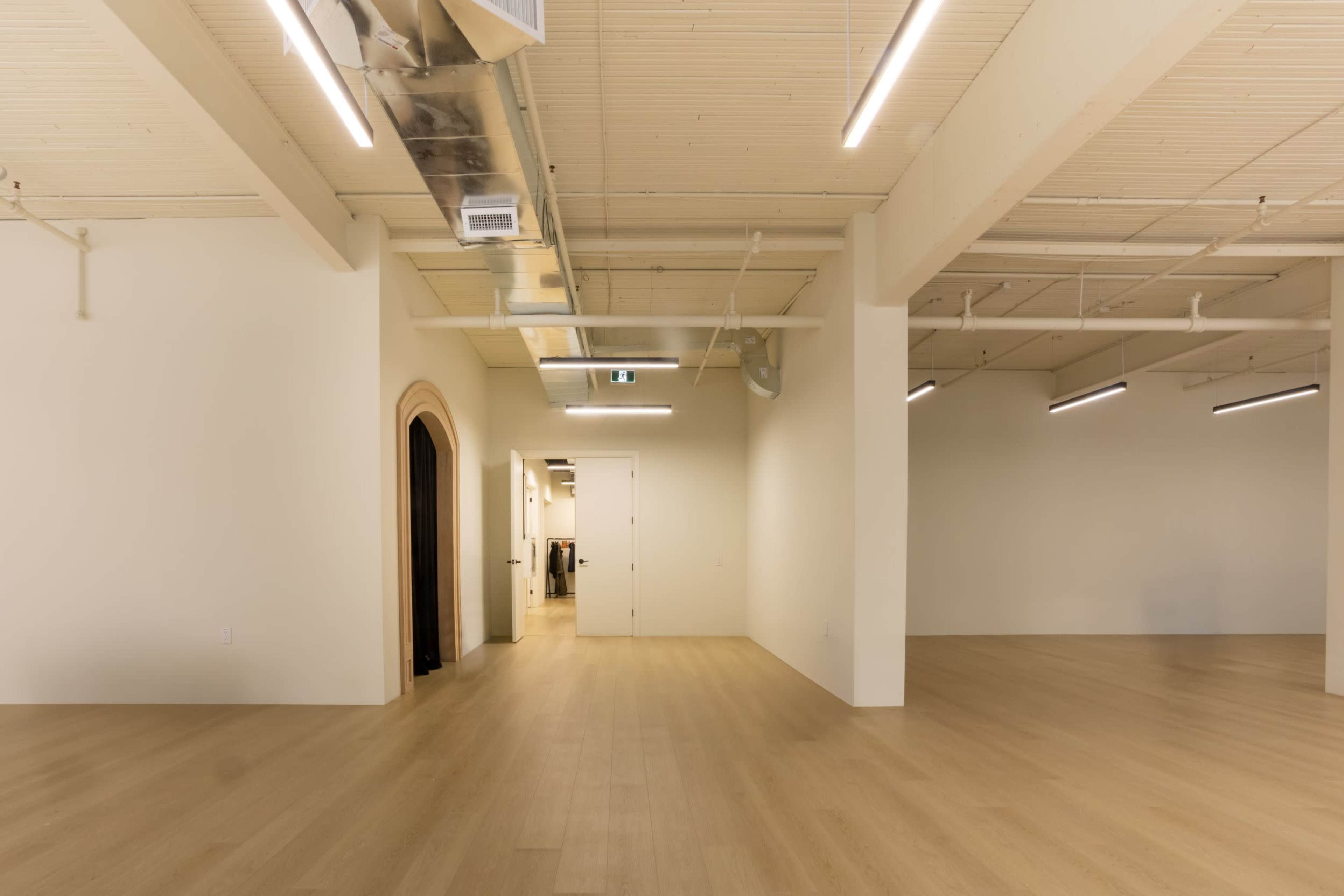 Spacious Minimal Studio for Social Events Image in Annex, Toronto, ON