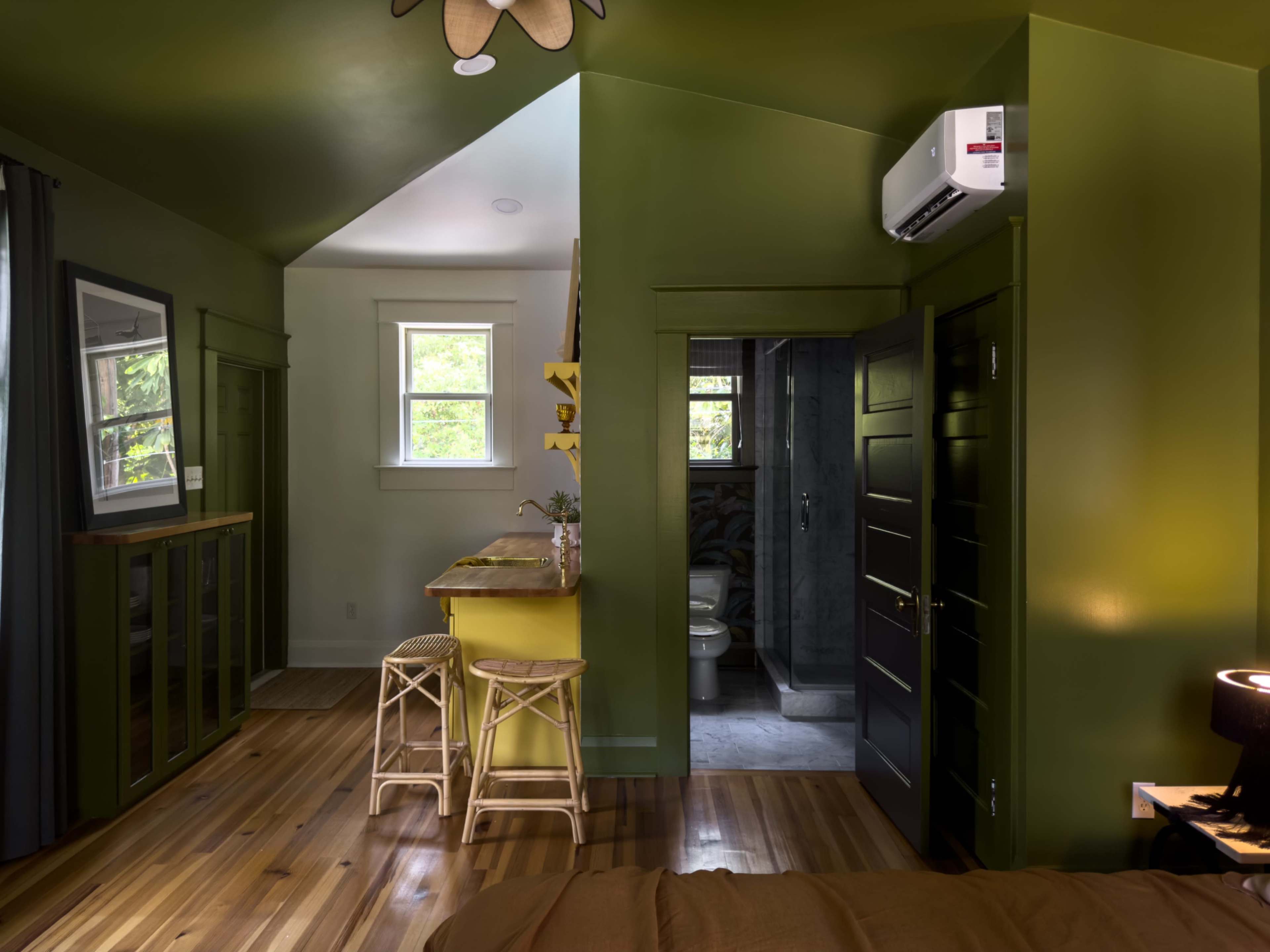 Stylish Guest Suite in Historic Hyde Park Image in Hyde Park, Tampa, FL