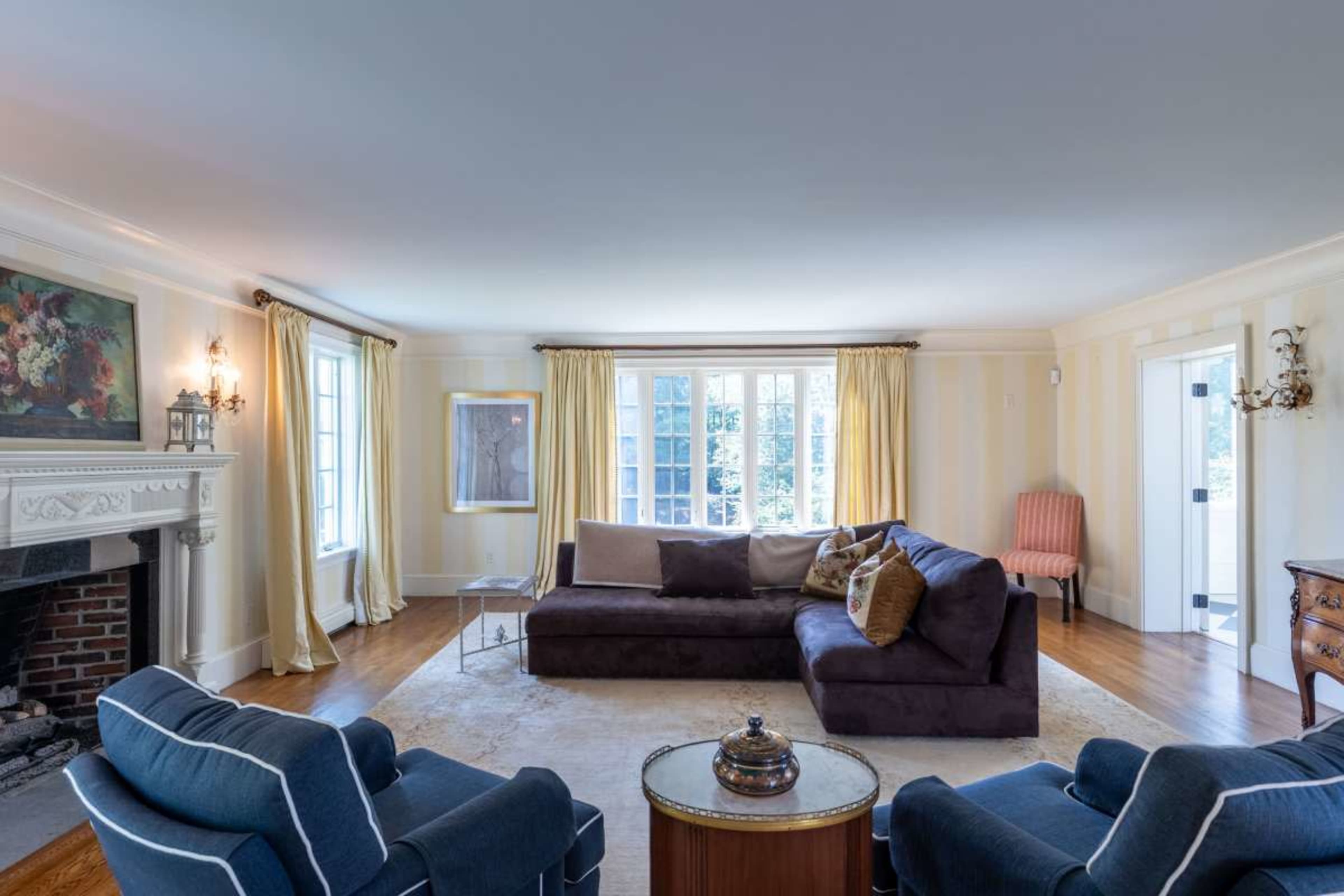 Equestrian Estate Image in Essex, Essex, MA