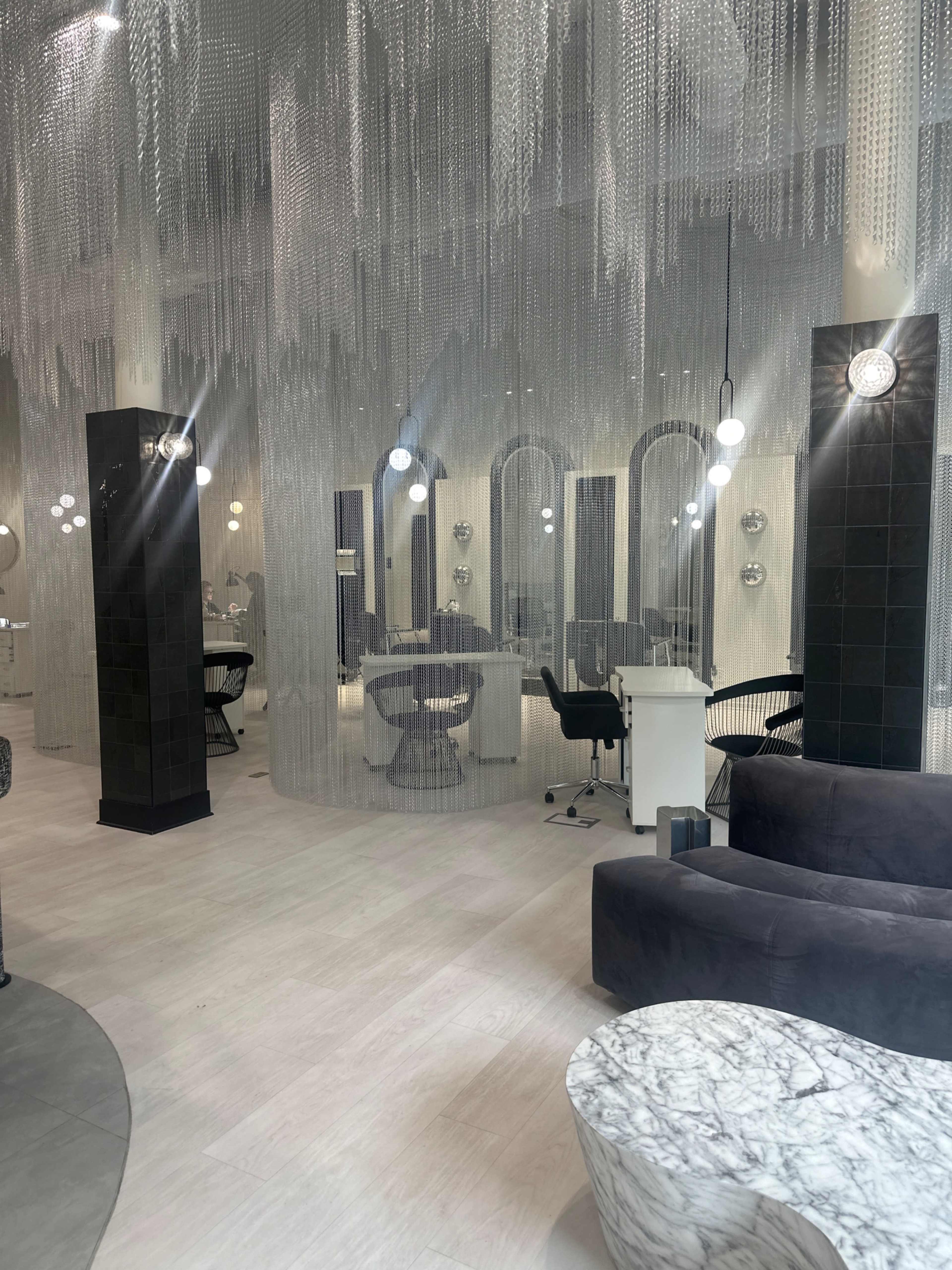Downtown Luxurious Studio Image in Near West Side, Chicago, IL
