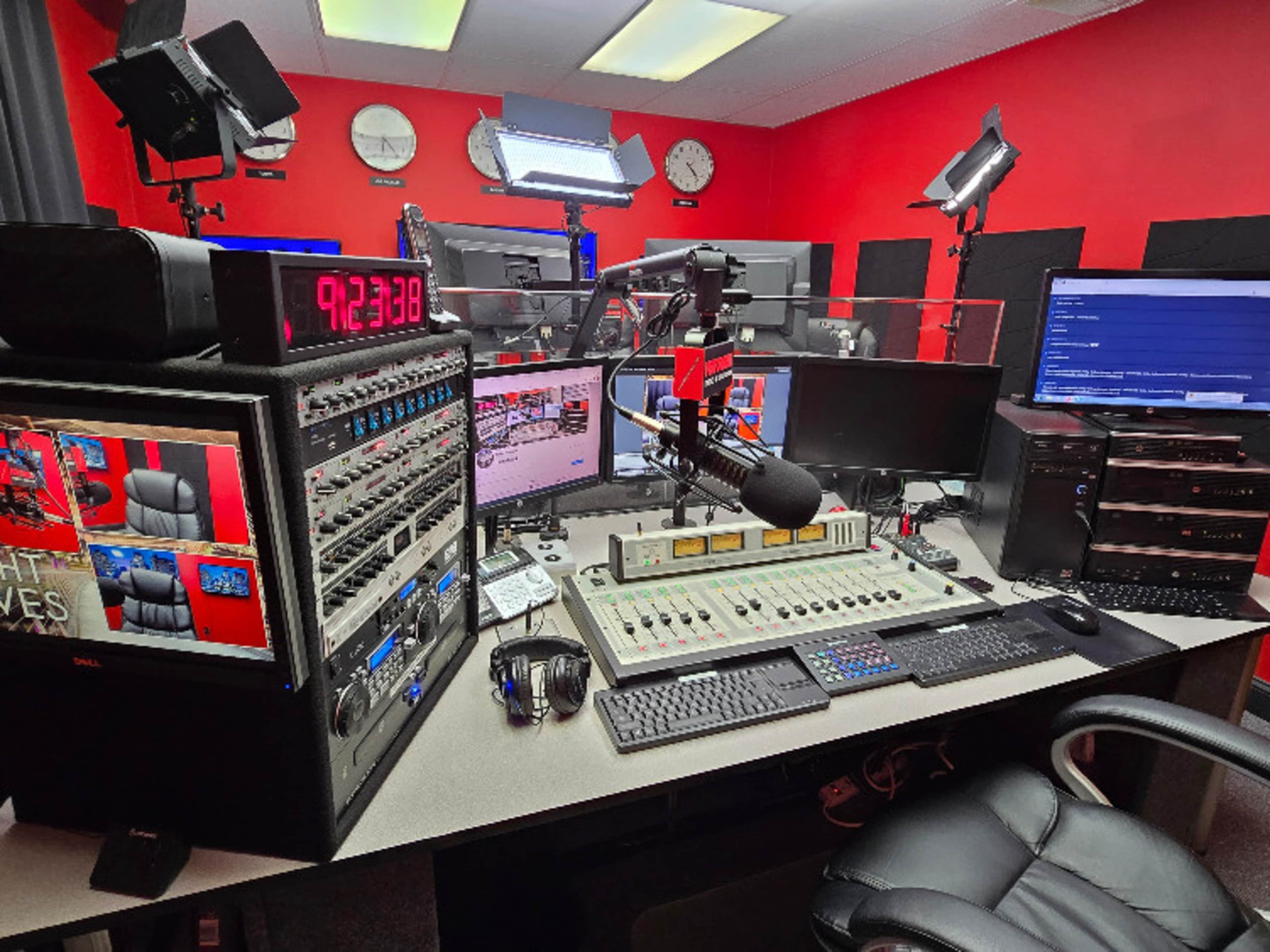 STUDIO C (Visual Radio Studio)