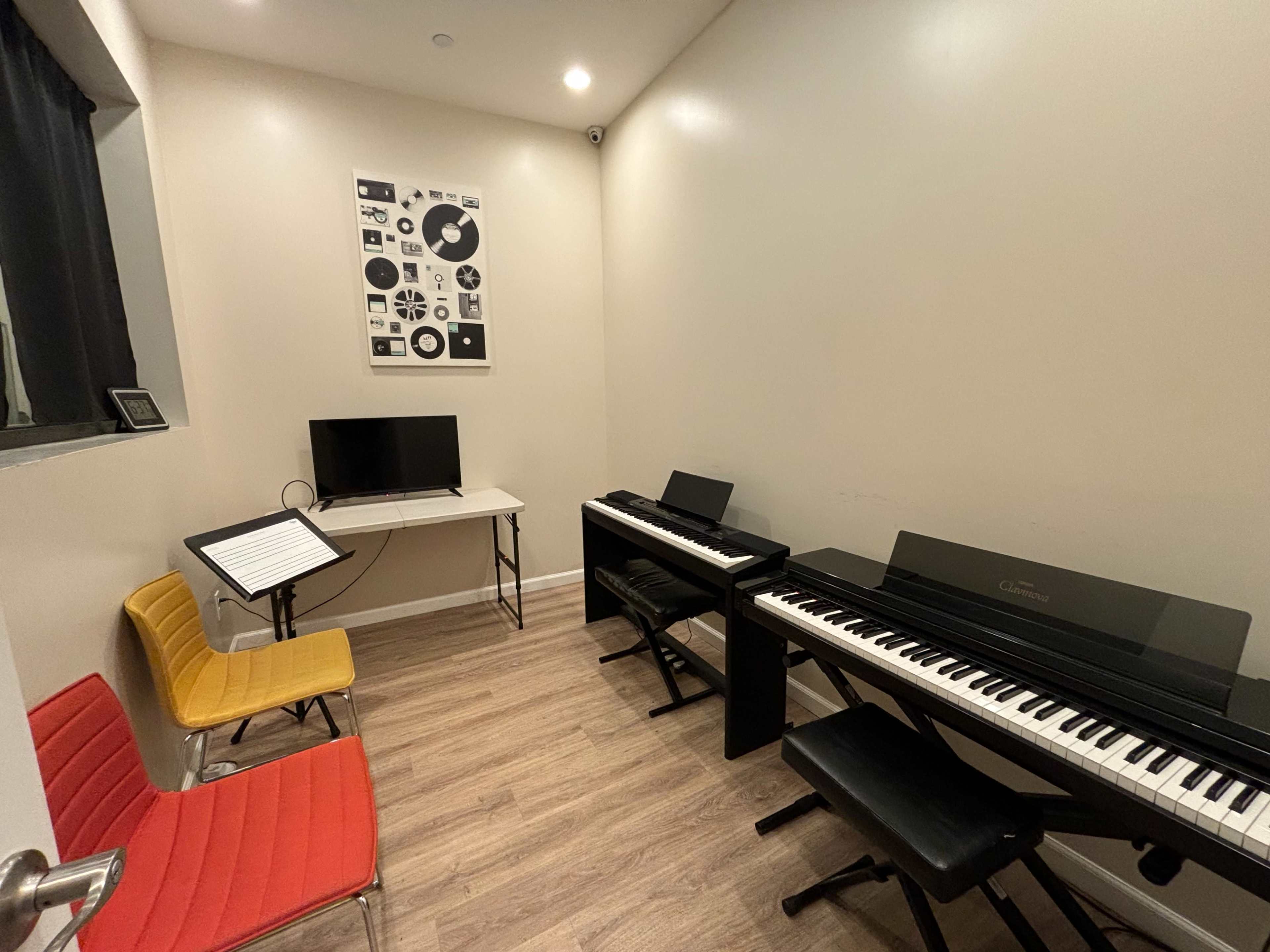 Intimate Rehearsal Space Image in Queens Village, Queens Village, NY