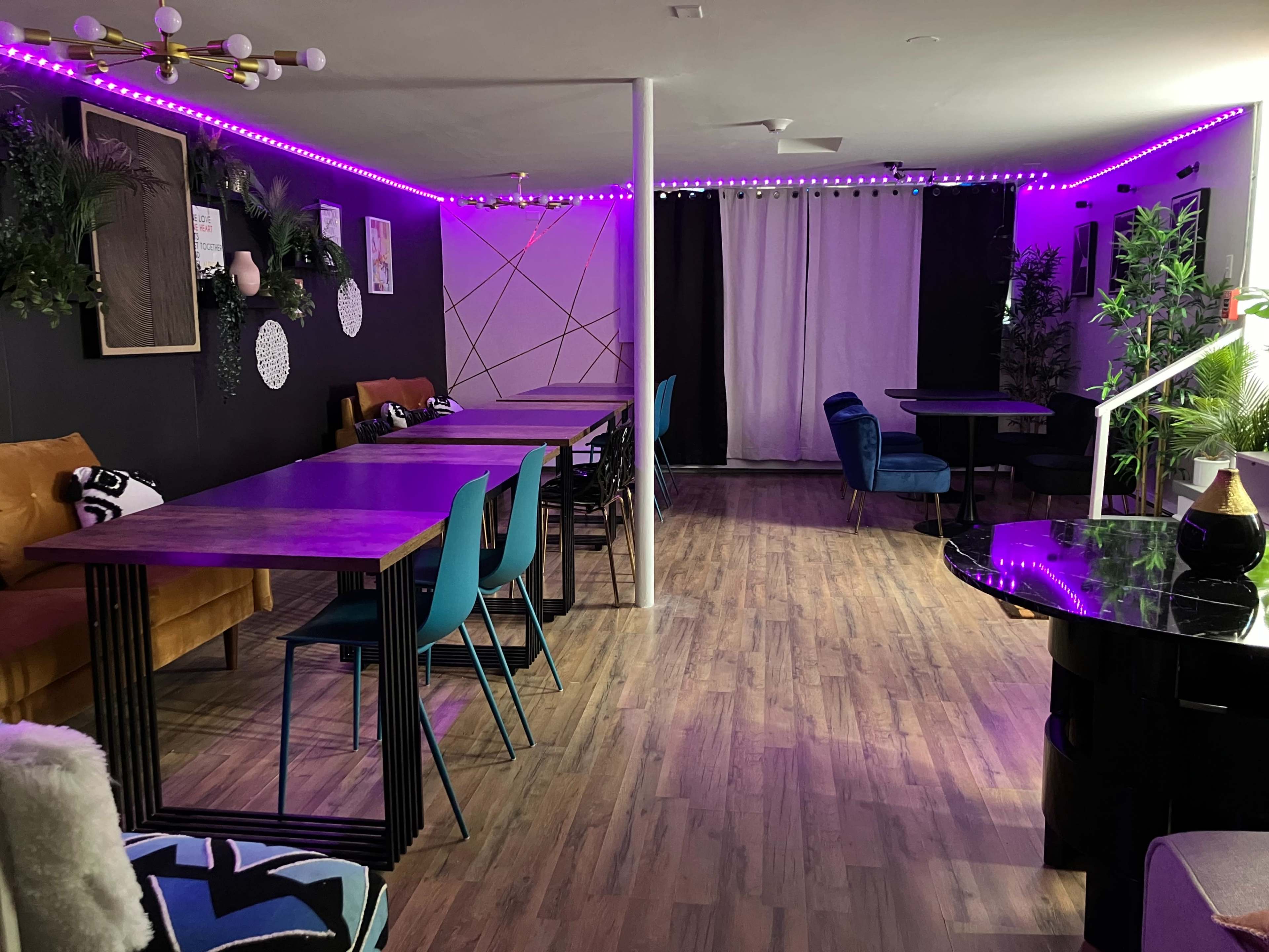Urban Suite in Foxboro Centre: Spacious, Modern Boho Retreat for Workshops, Events & Meetings Image in Foxborough, Foxboro, MA