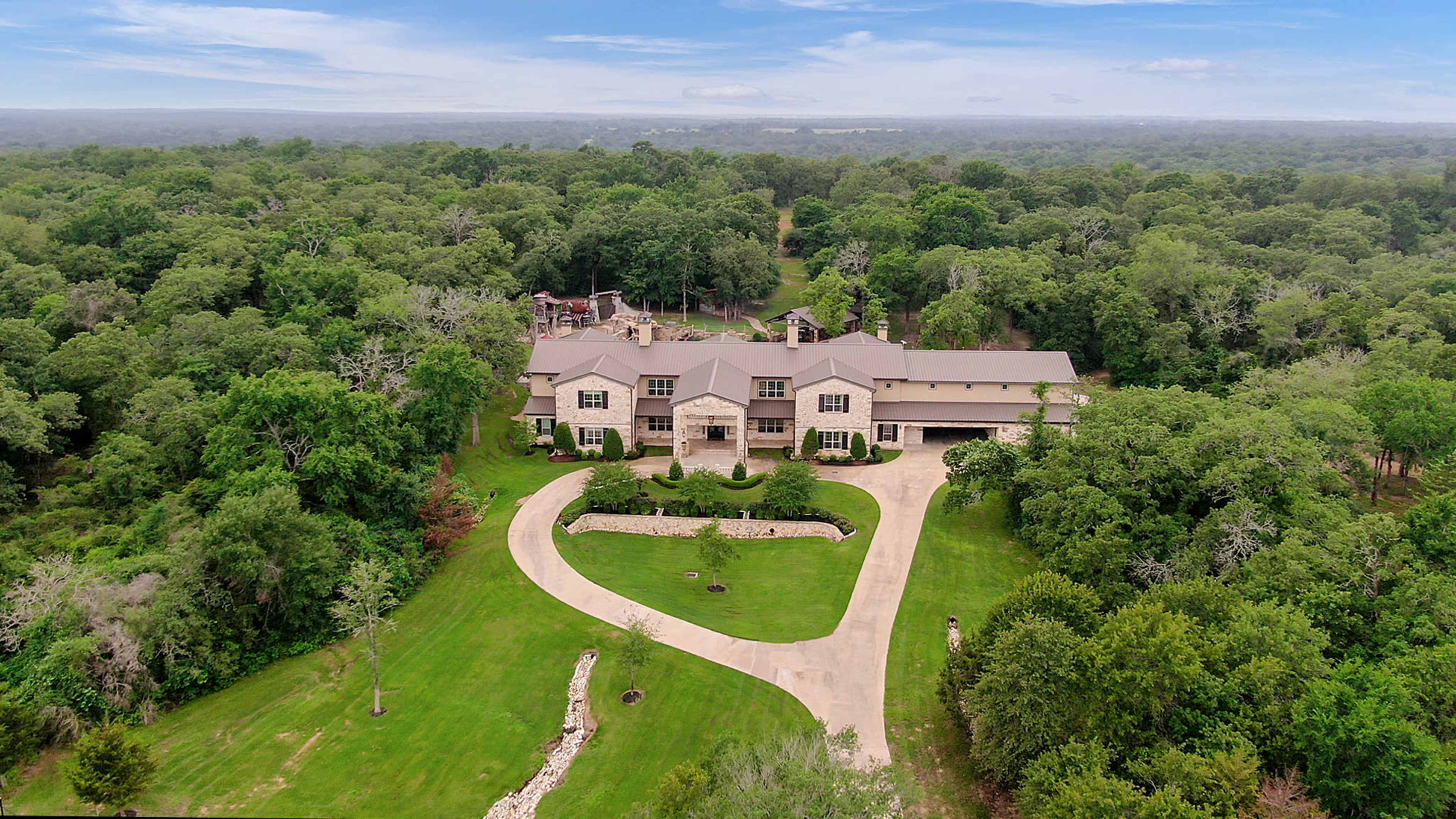 The Oasis on 358 - Luxurious and Unique Venue Image in Gause, Gause, TX
