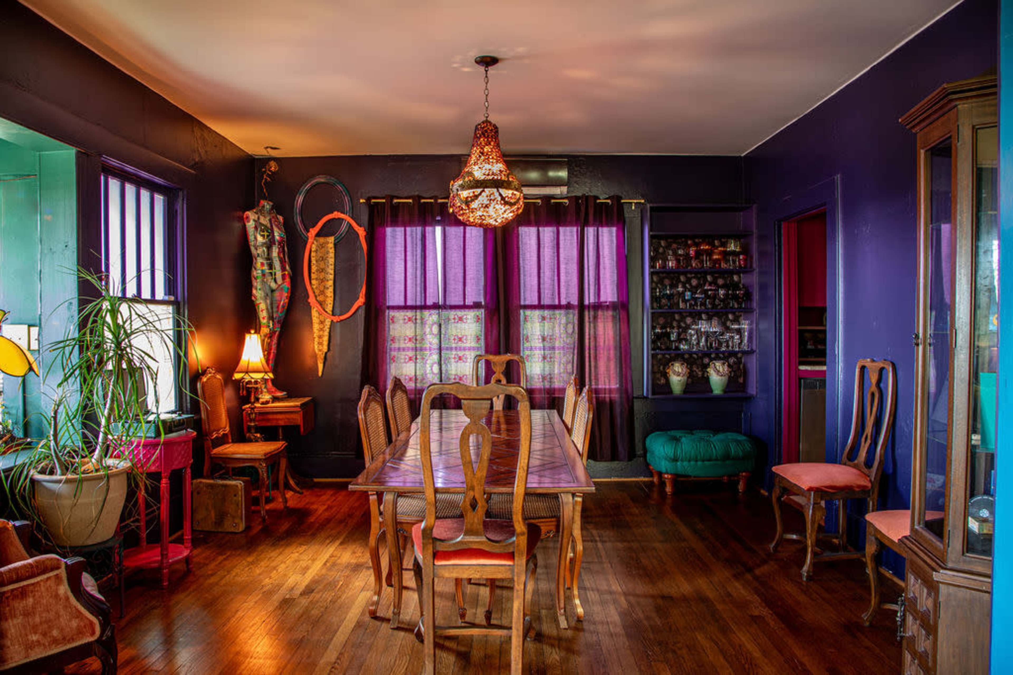 The Little Prince House: A Colorful Escape with a City View Image in Five Points South, Birmingham, AL