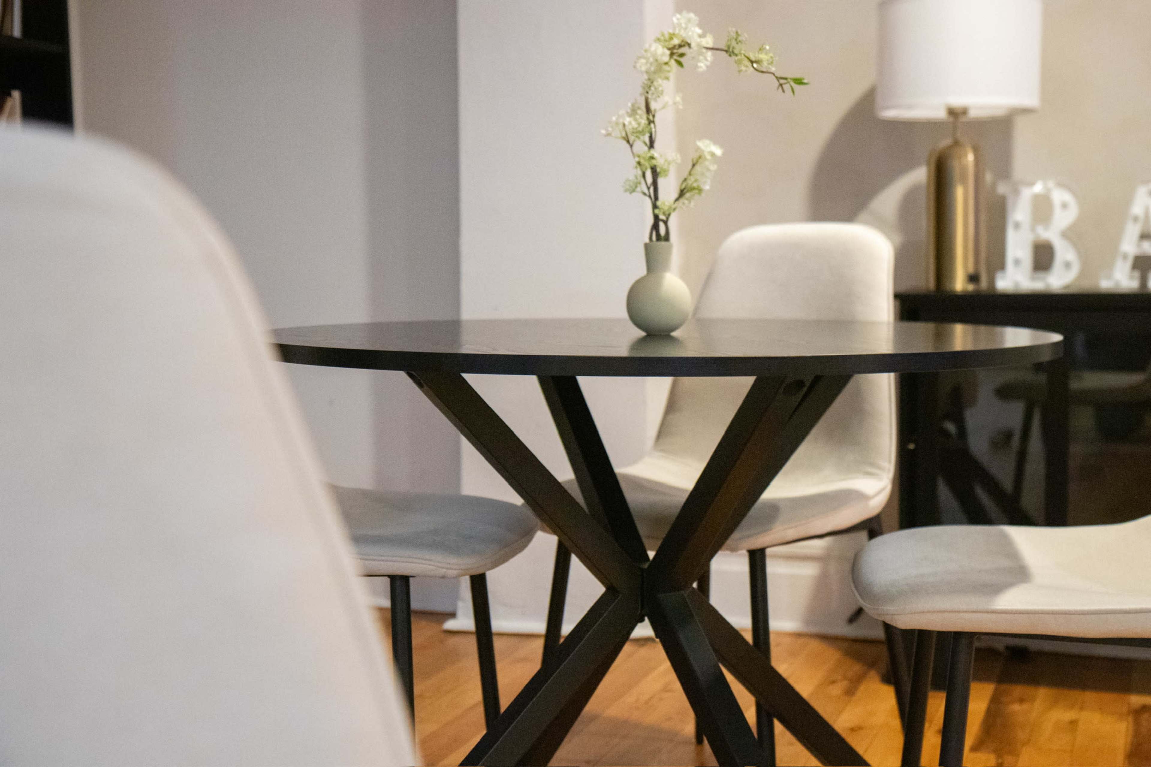 Newark's Stylish & Versatile Lounge | Perfect for Shoots, Production, & MORE! Image in Central Ward, newark, NJ