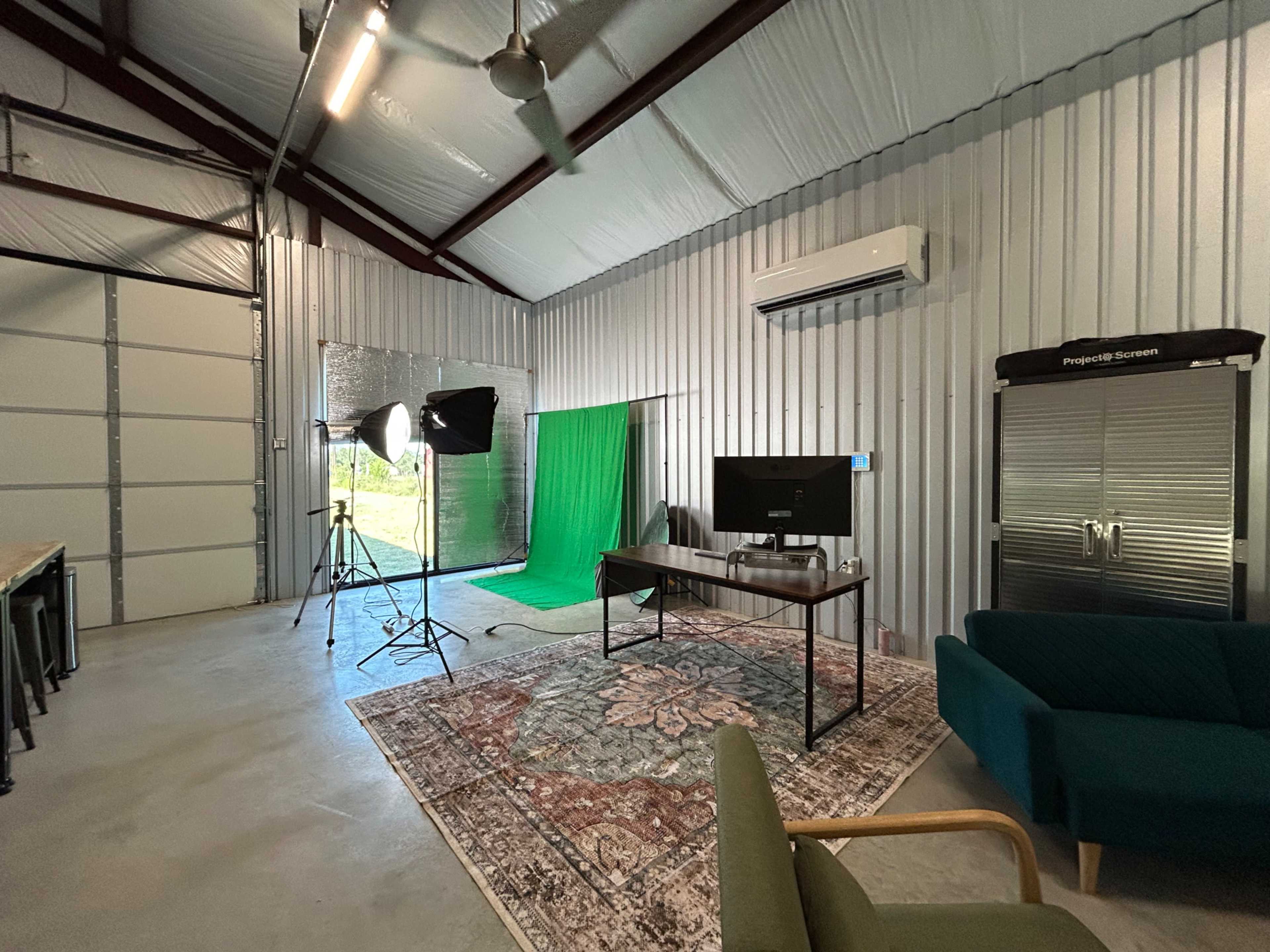 Creative Space in the Hill Country for Photographers, Writers, and Filmmakers Image in , Austin, TX
