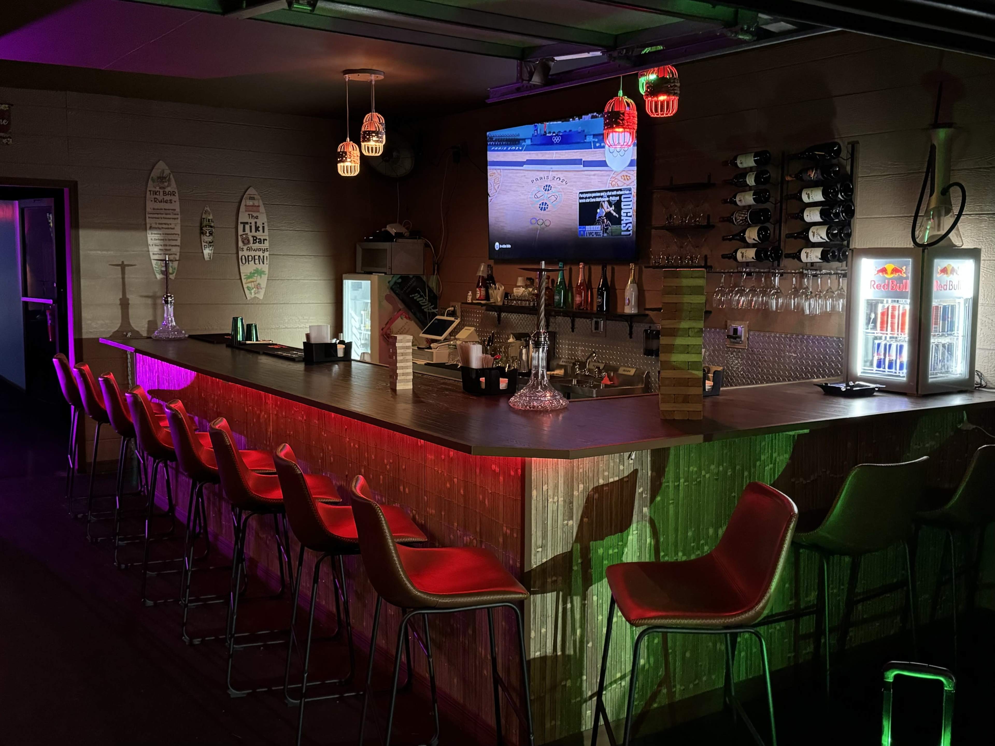 Bar with big outdoor space Image in Middle River Terrace, Fort Lauderdale, FL