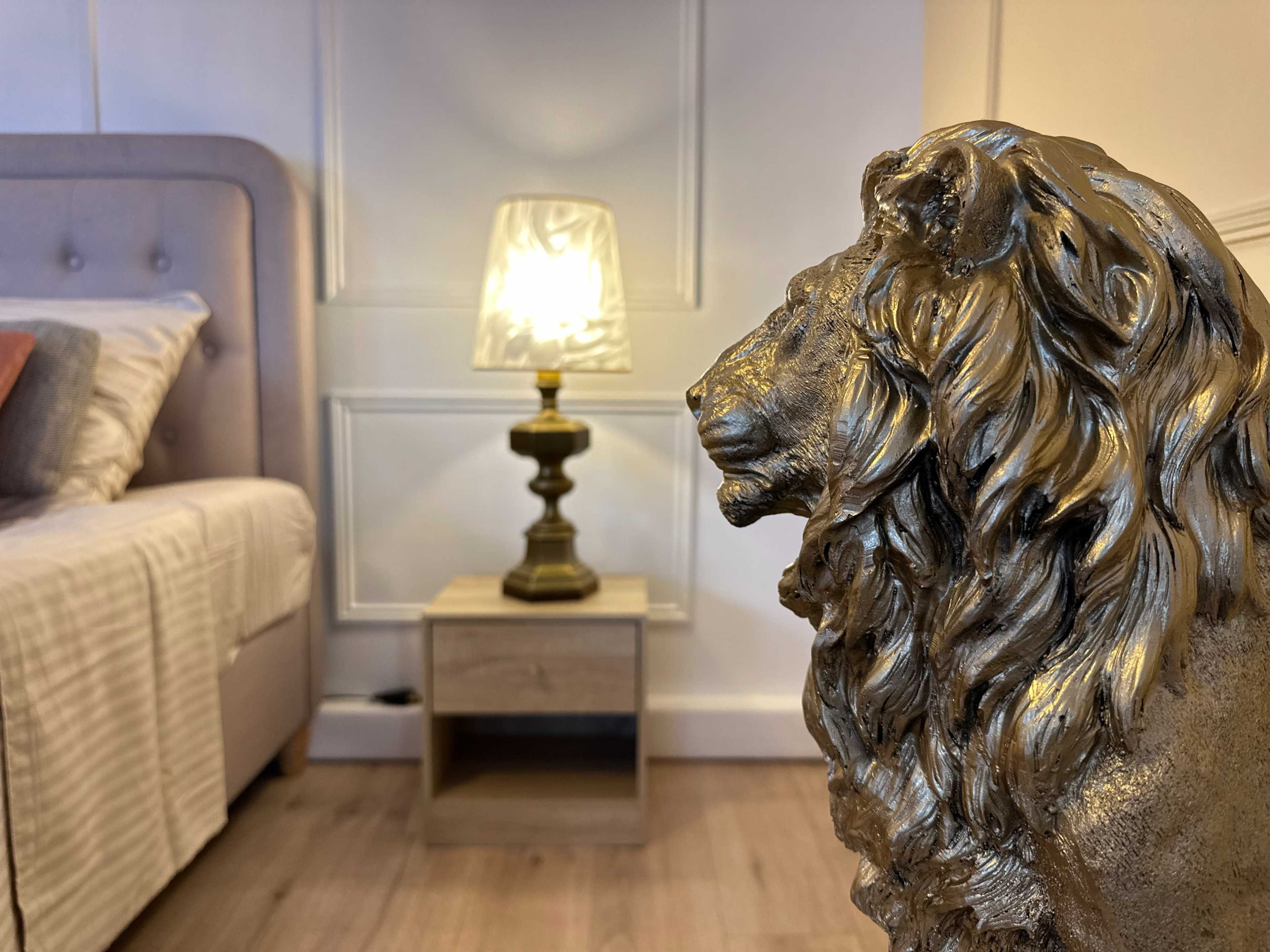 Décor chambre haussmannien Image in , Chilly Mazzarin