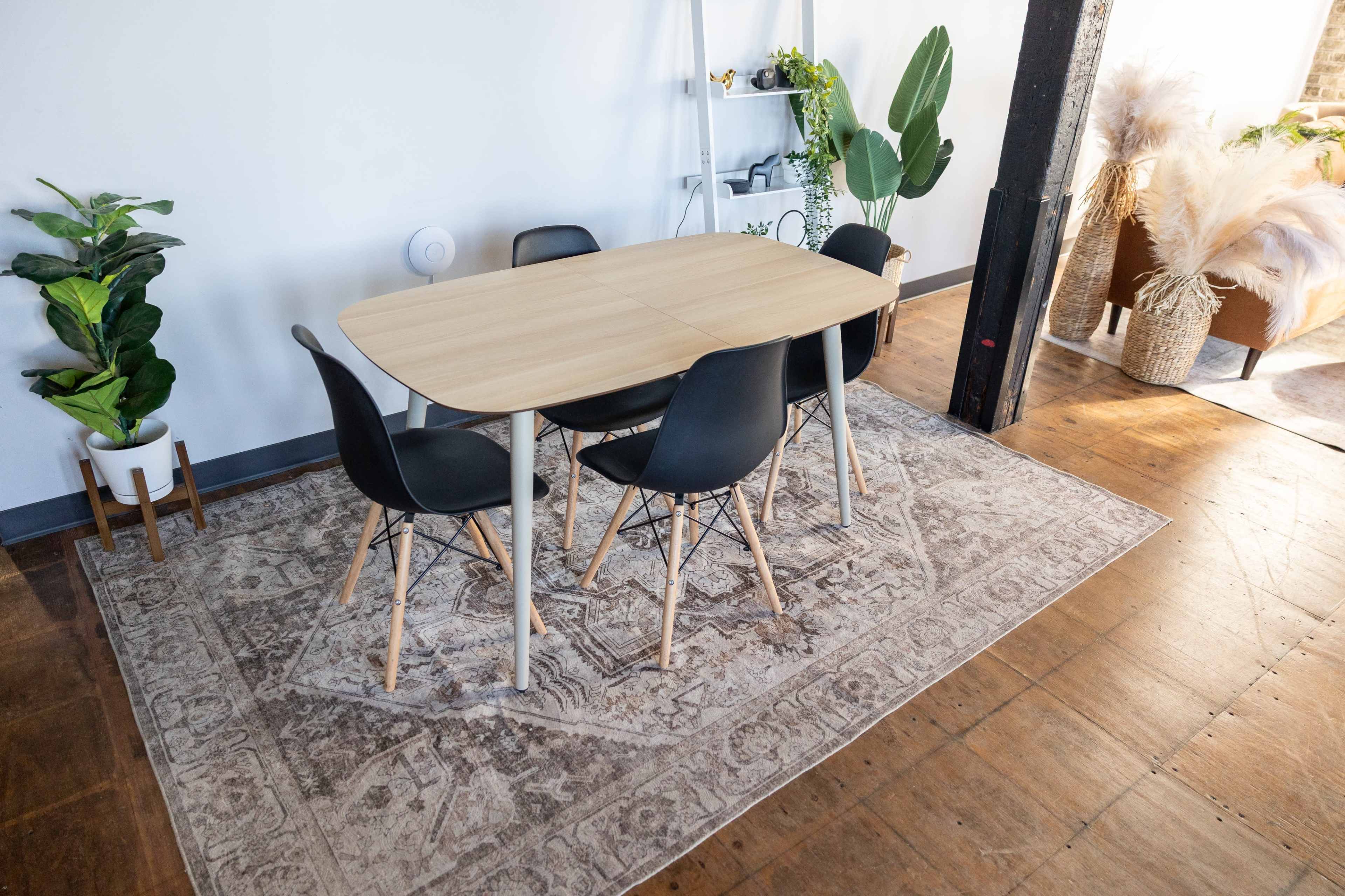 Bayview Natural Light Studio with Exposed Brick Image in Bay View, Milwaukee, WI