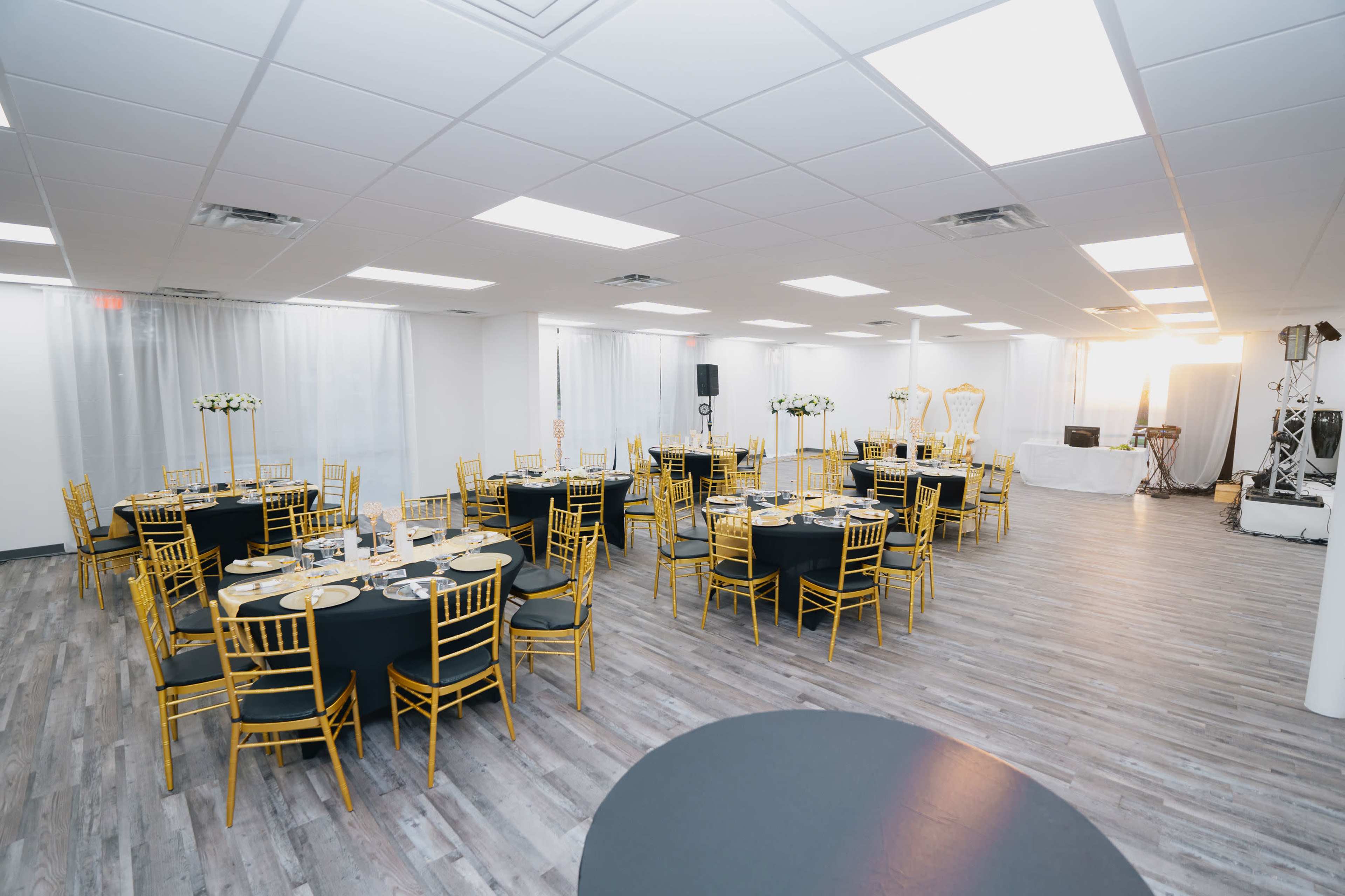 Spacious Event Center Image in Lake Highlands, Dallas, TX