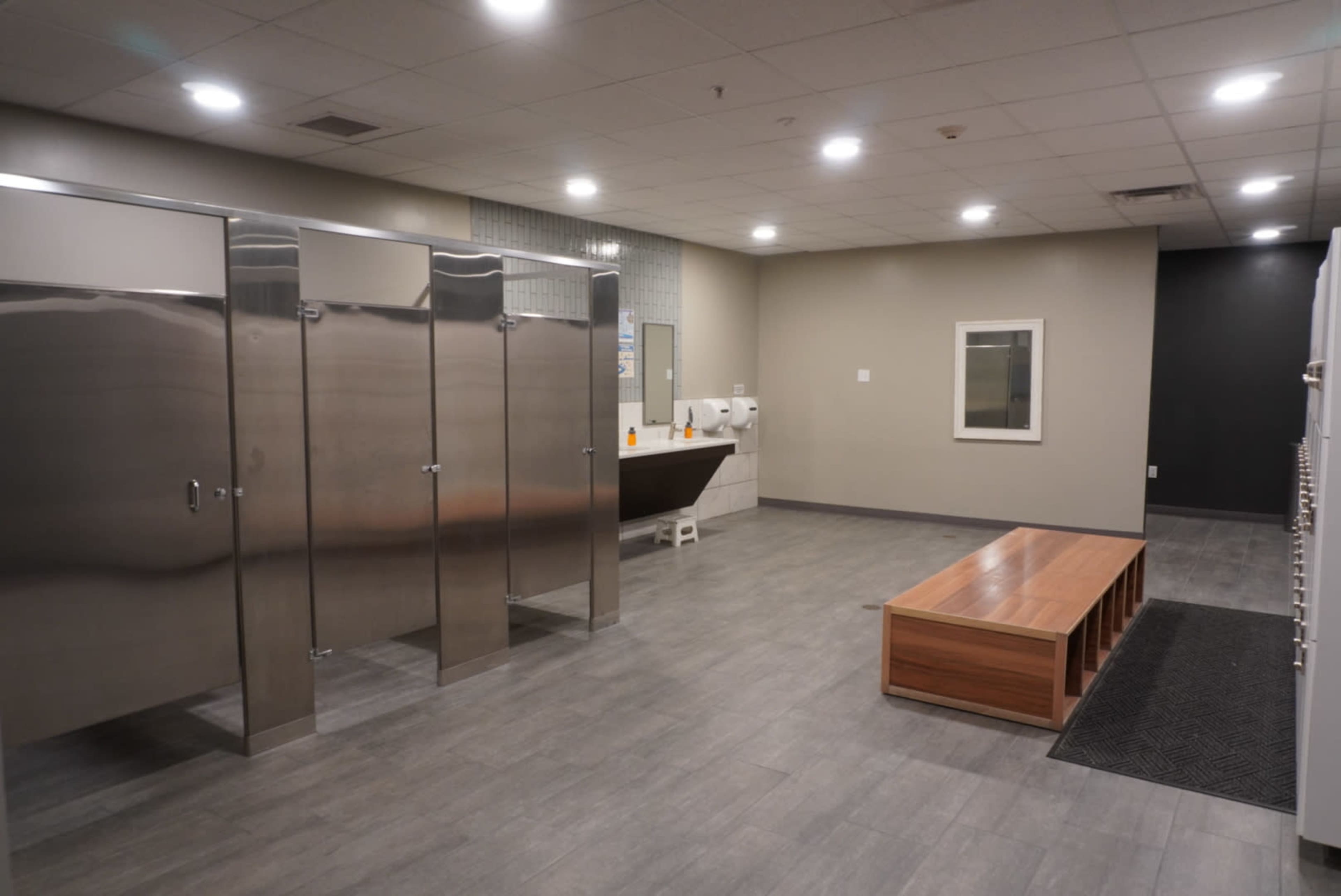 Versatile Yoga Studio for Wellness & Team Experiences Image in Perry, Buffalo, NY