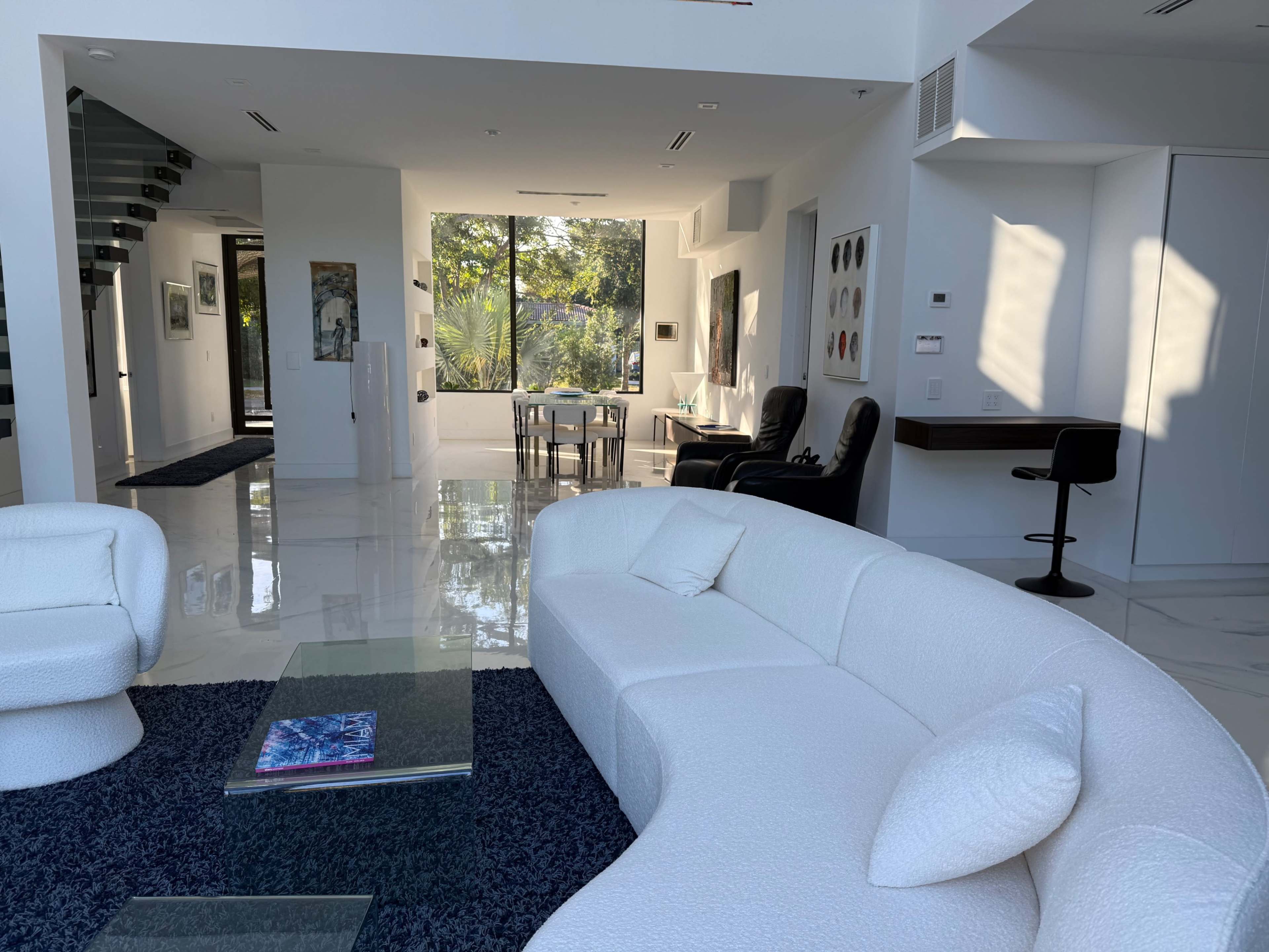 Contemporary storefront house Image in , Miami, FL