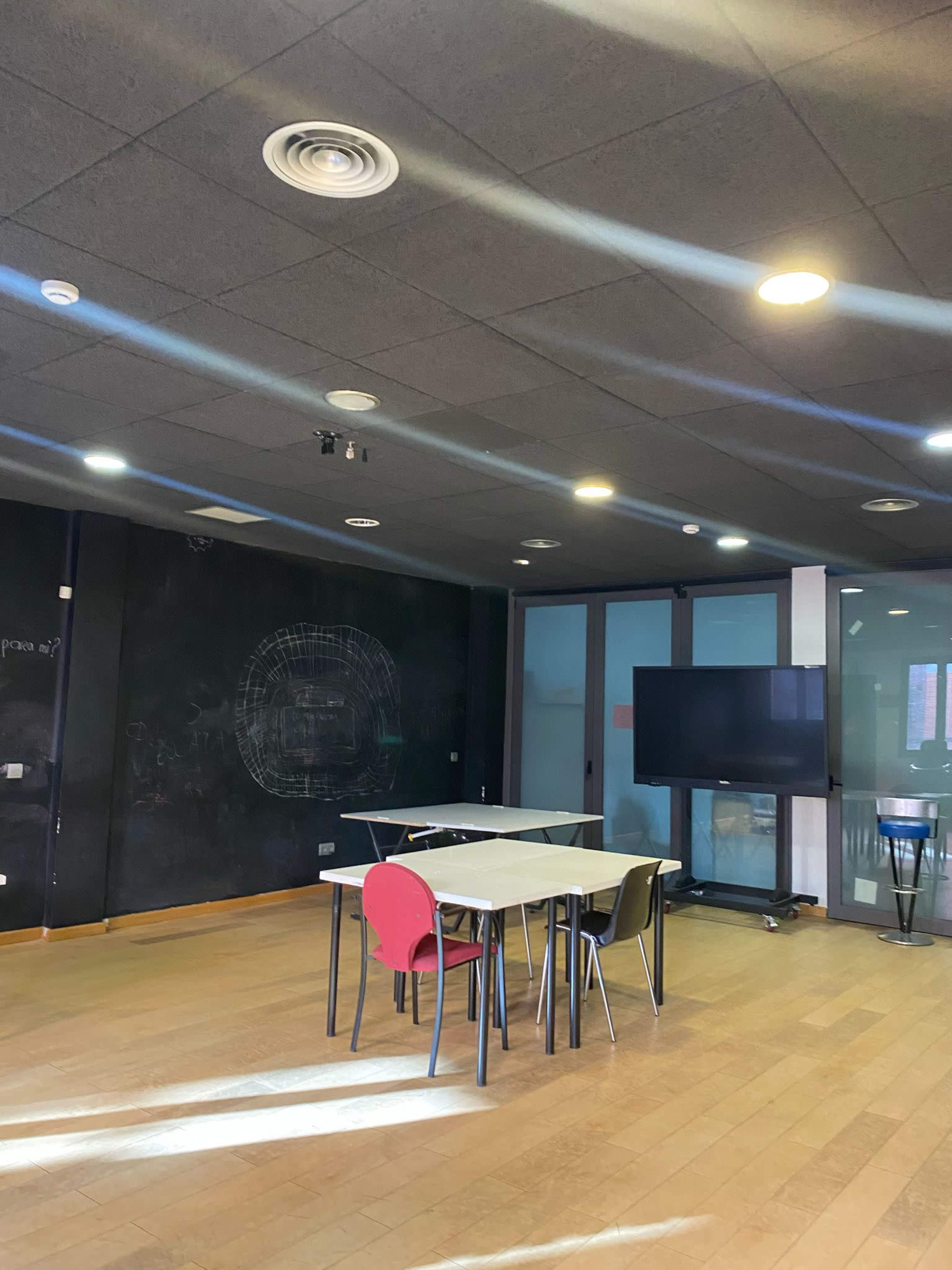 Sala de Formación Imagen en Cdad. Jardín, Madrid, M
