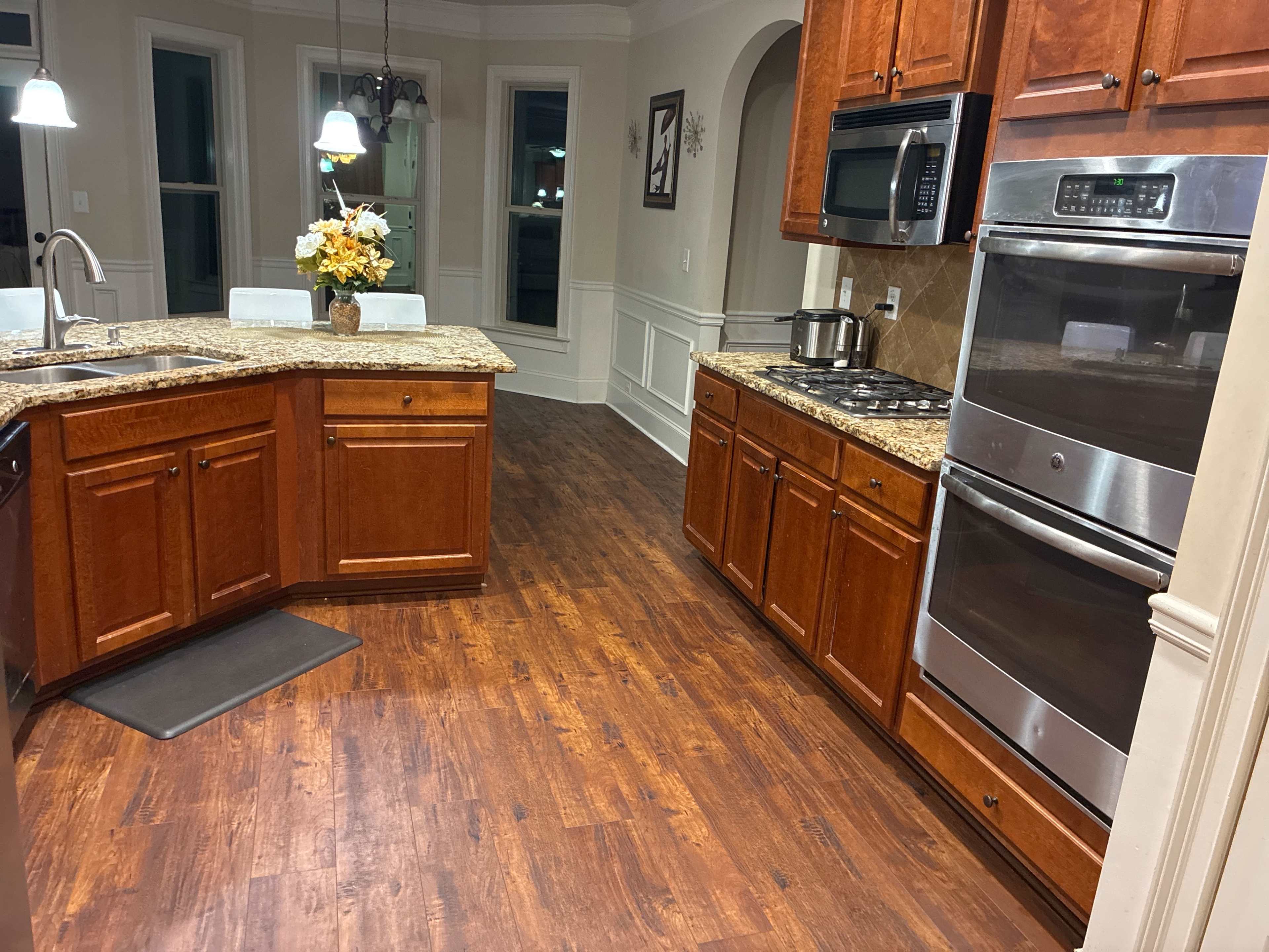 Quiet Suburban Home with Spacious Multi-Level Layout Image in , Fayetteville, GA