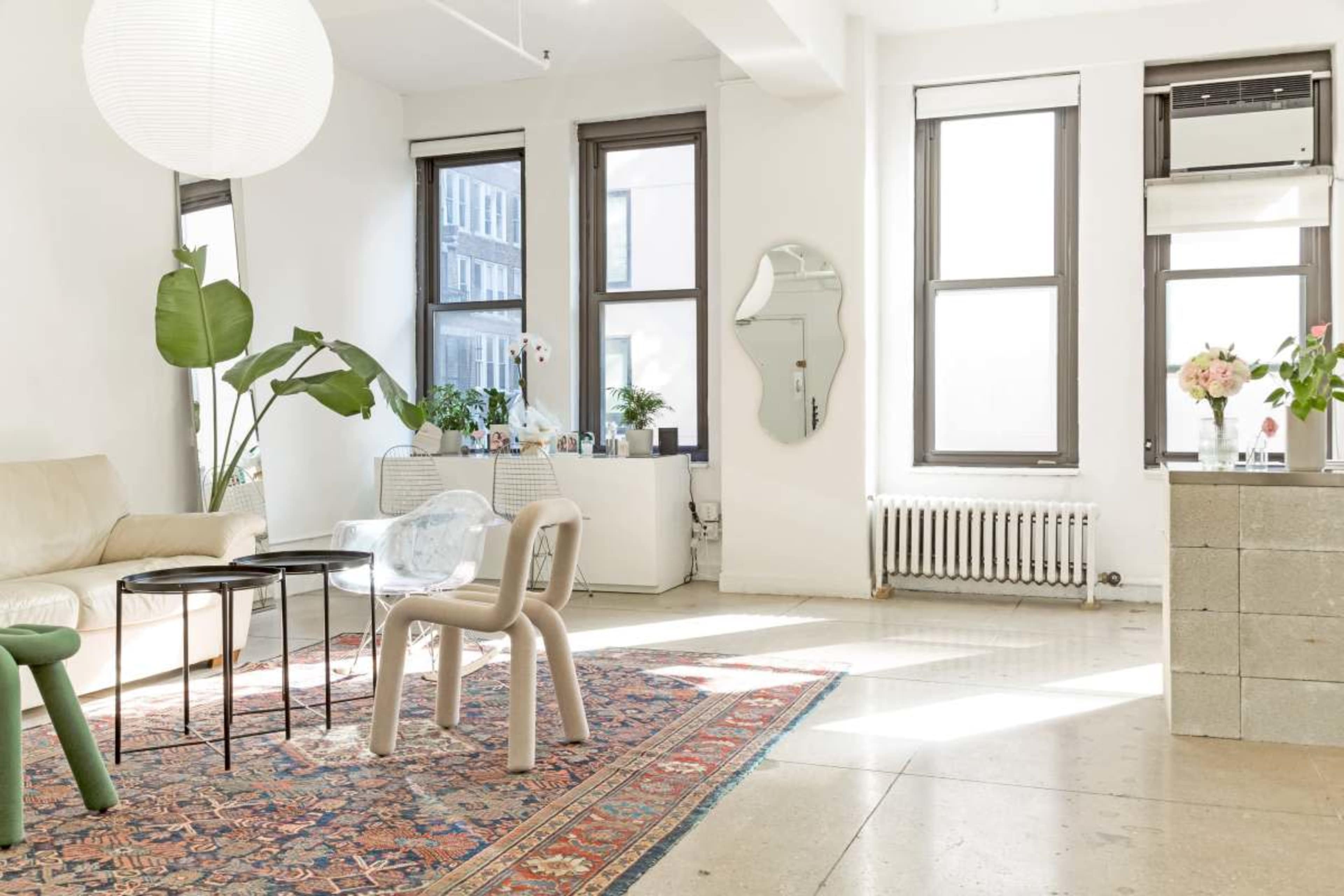 NYC's First Self-Portrait Studio Image in Midtown Manhattan, New York, NY