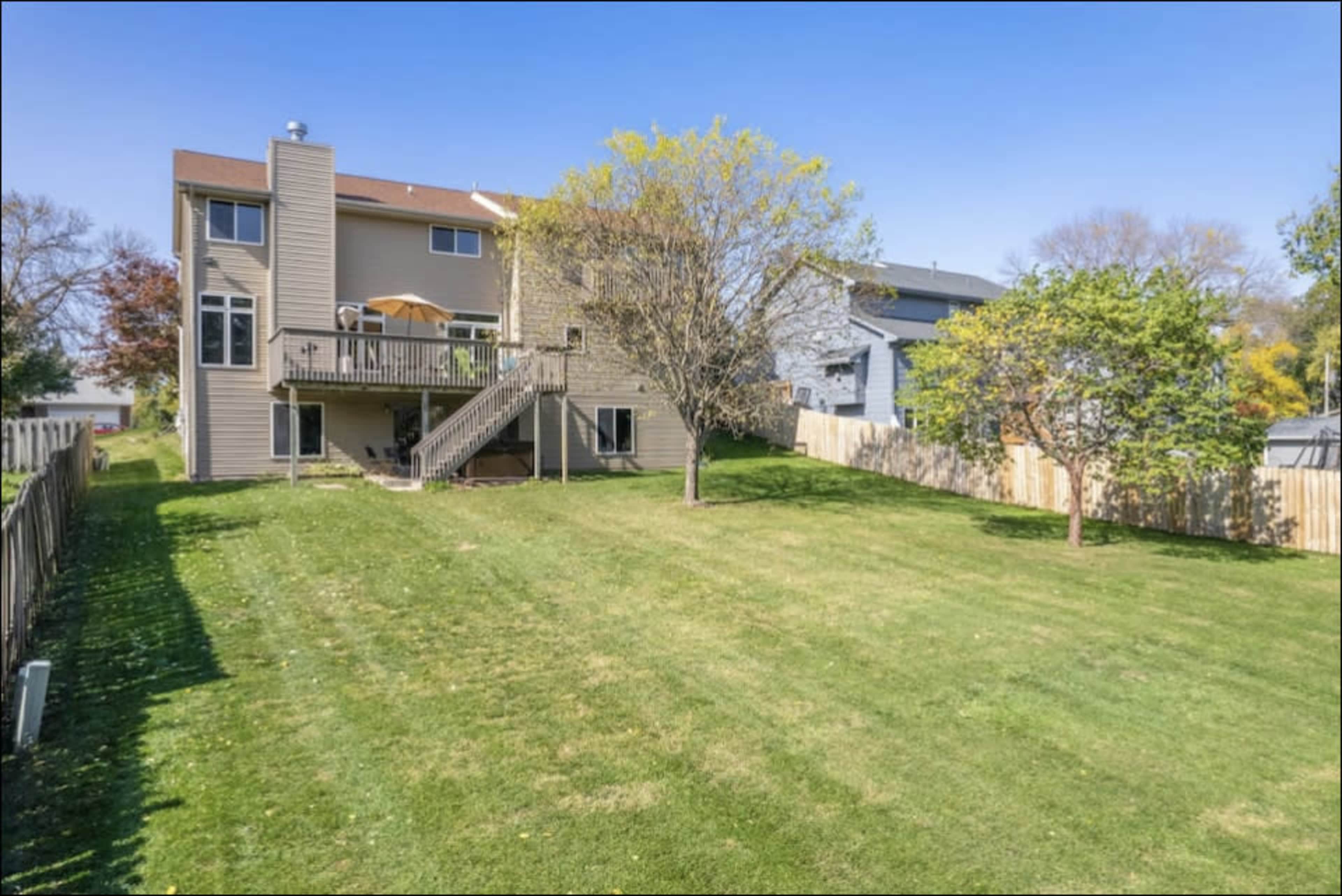 Spacious Colonial Estate Image in Clive, Clive, IA