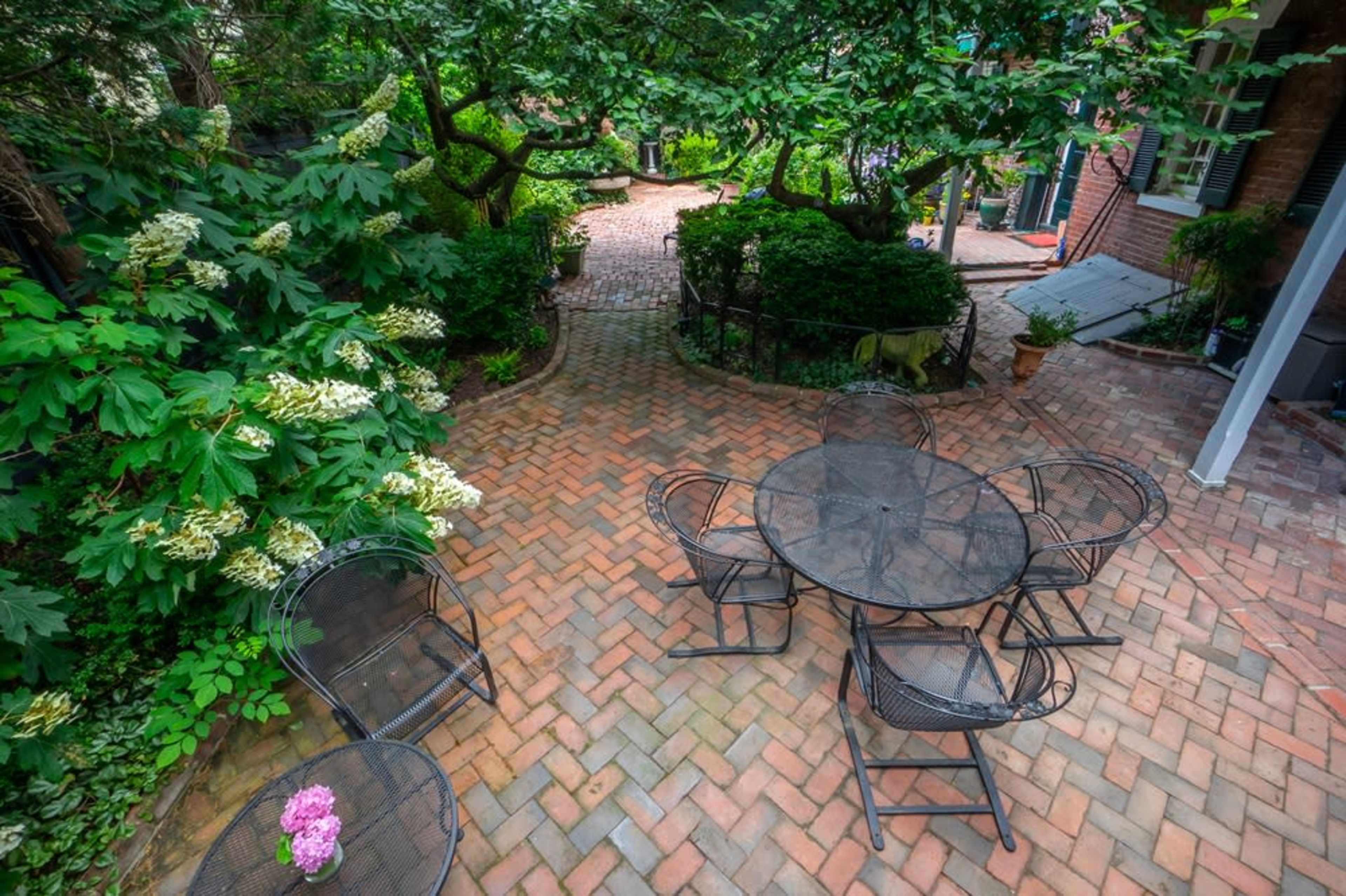 Large garden of grand 18th century home in Old Town Image in Old Town, Alexandria, VA