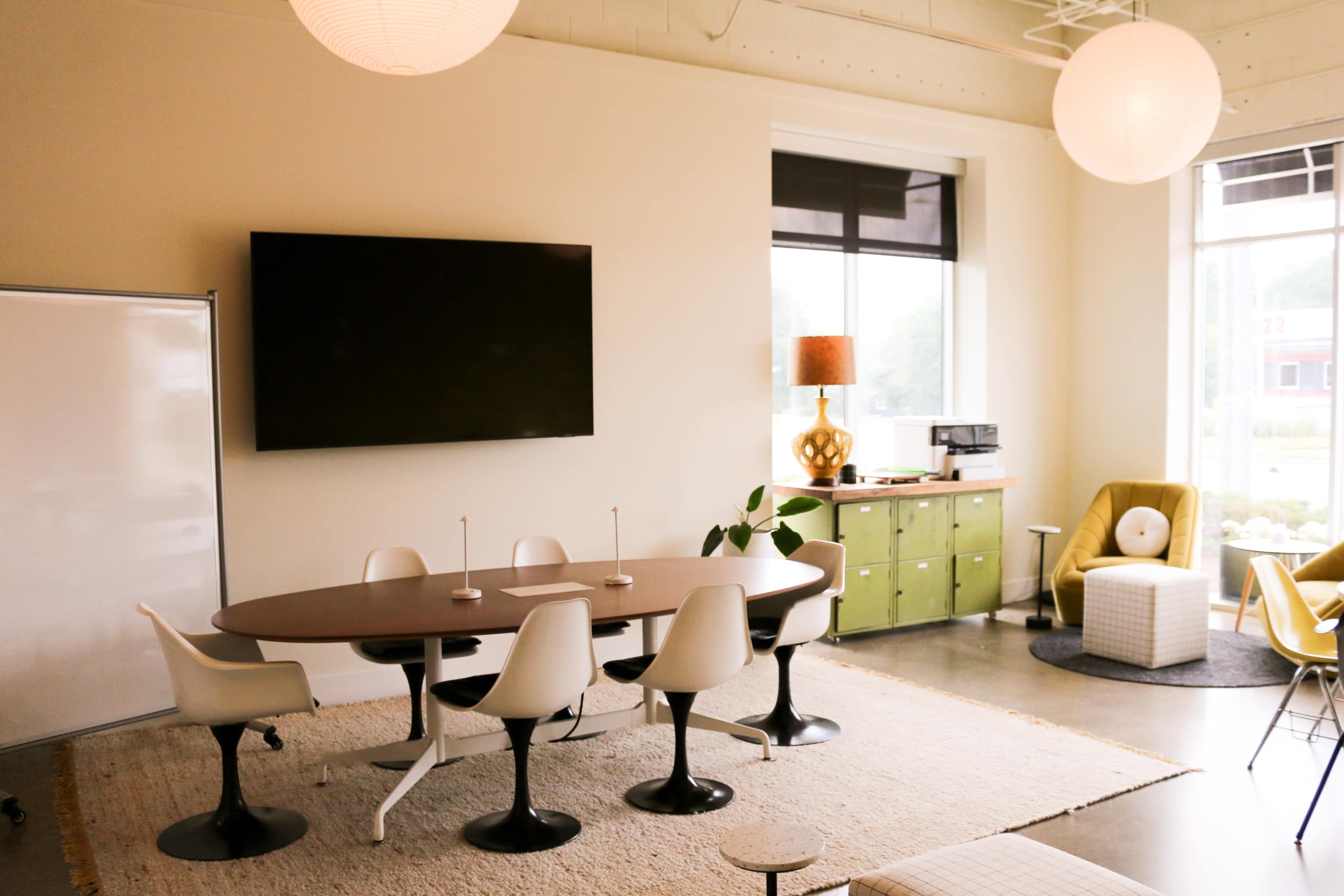 Grand Rapids Intimate Event & Meeting Space Image in Riverside Gardens, Grand Rapids, MI