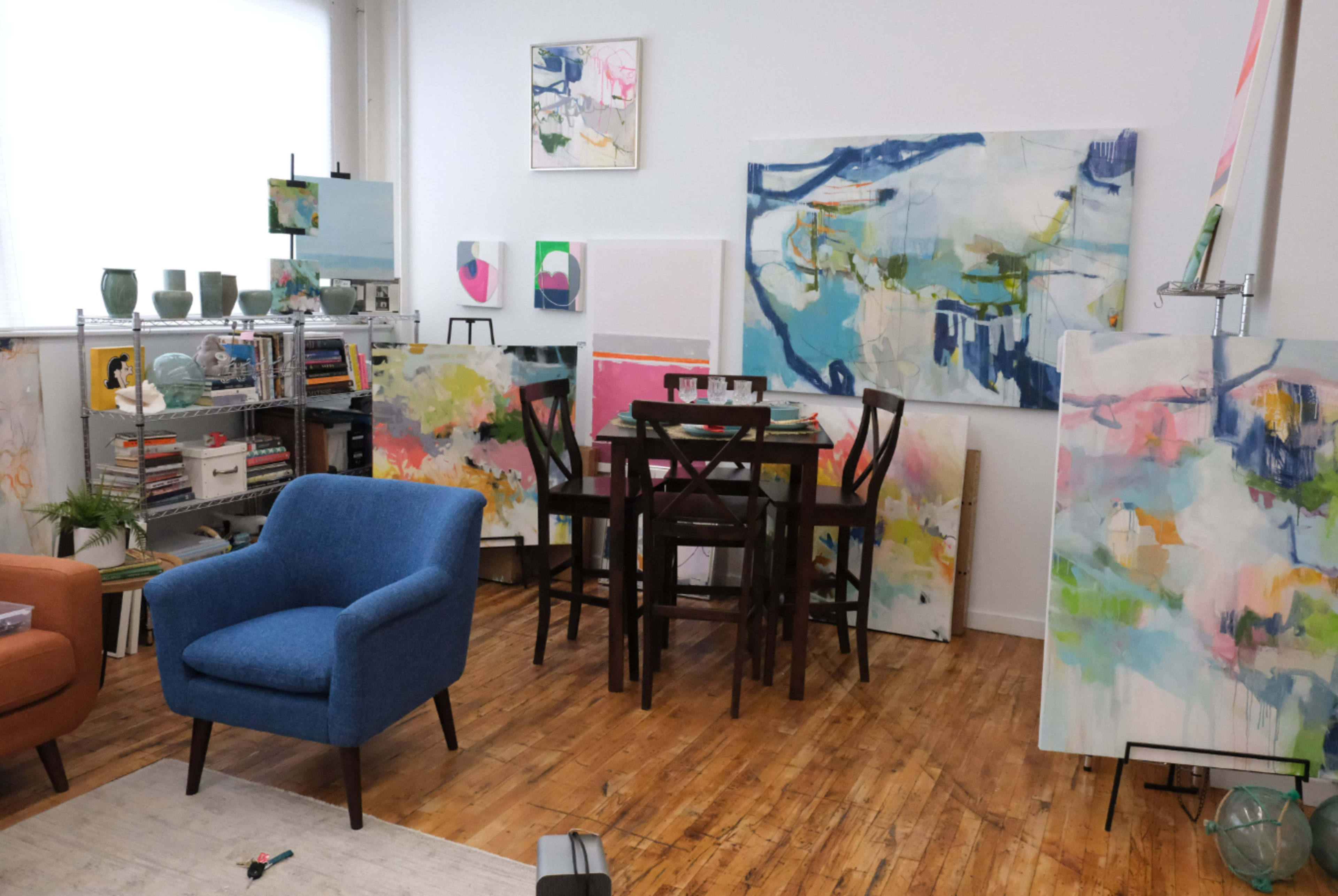 Book by the Hour Light-Filled Art Studio in New Haven Image in Fair Haven, New Haven, CT