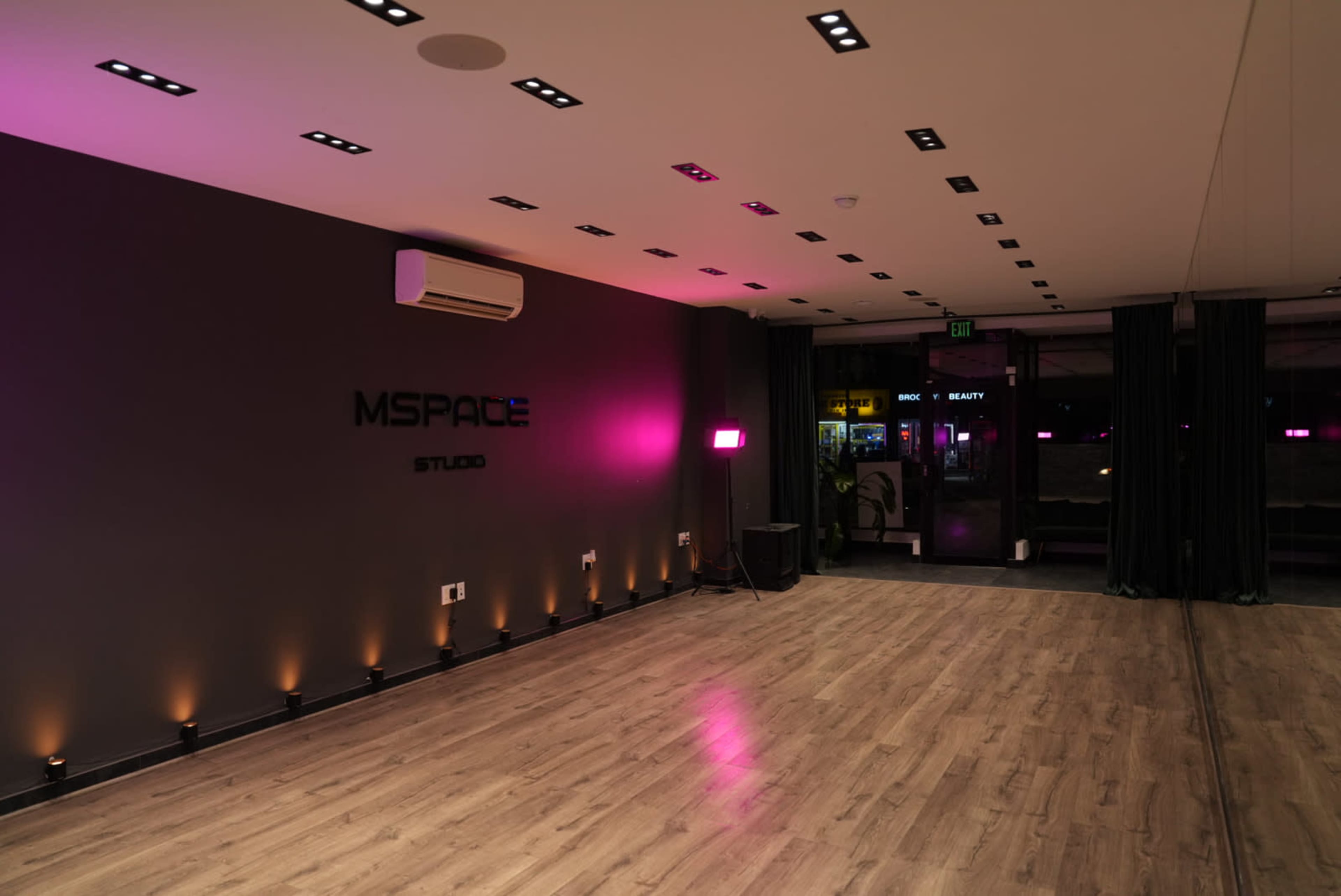 Dance studio Image in Homecrest, Brooklyn, NY