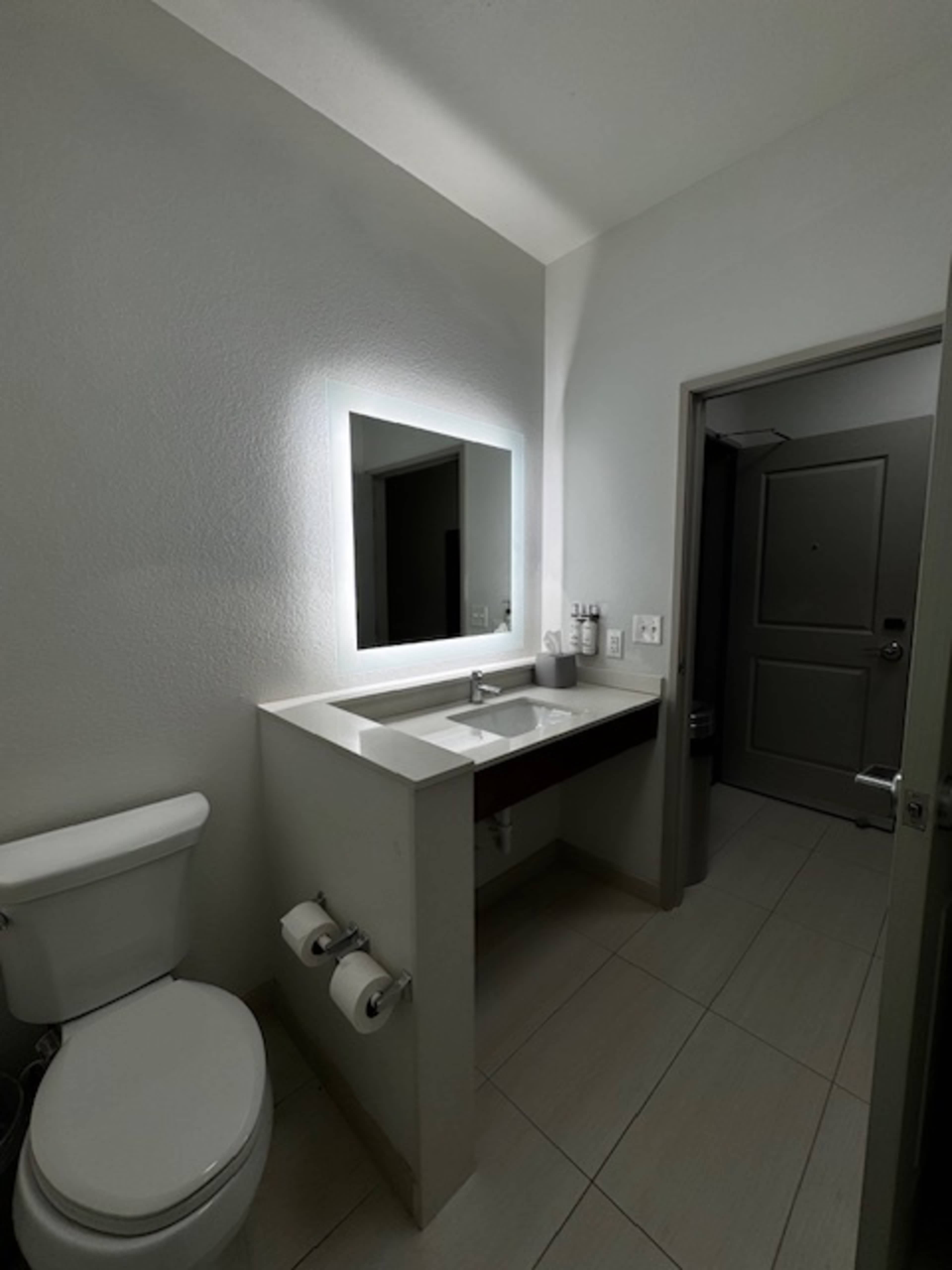 Aurora Multi-Use Room Image in Chambers Heights, Aurora, CO