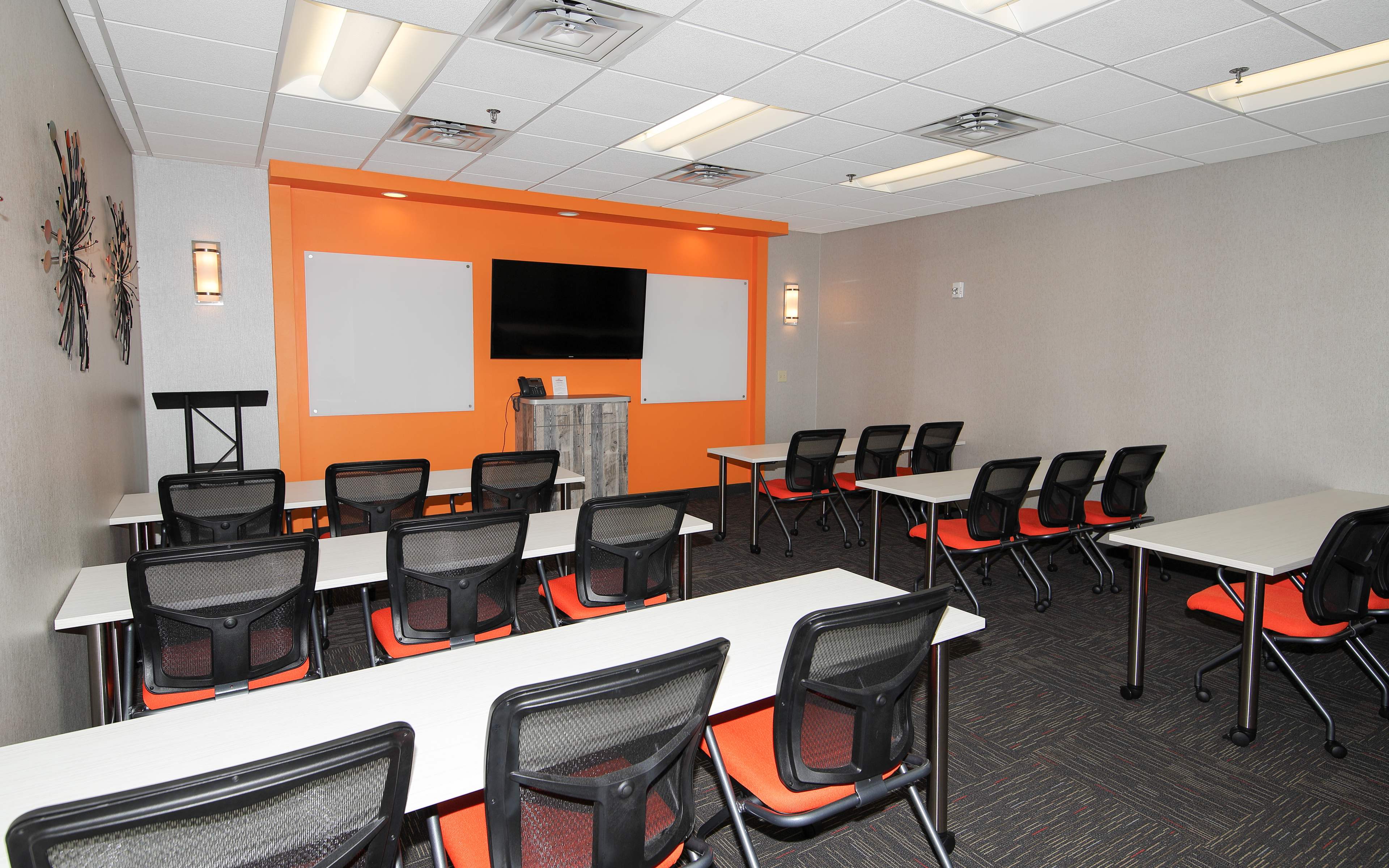 30 Person Conference / Training Room / St Louis Park Image in Blackstone, St Louis Park, MN
