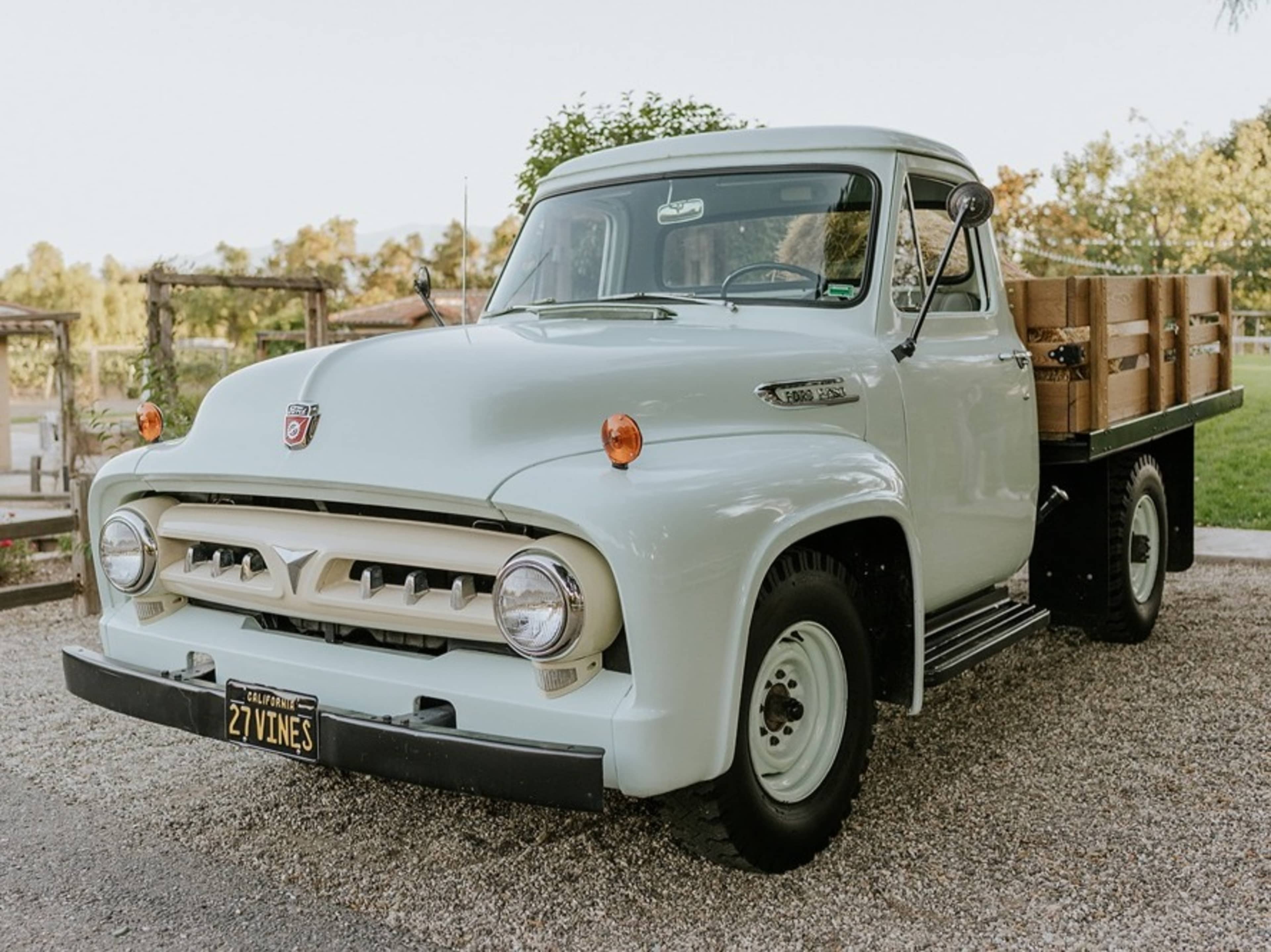 1953 Ford F250 - Flower Truck
