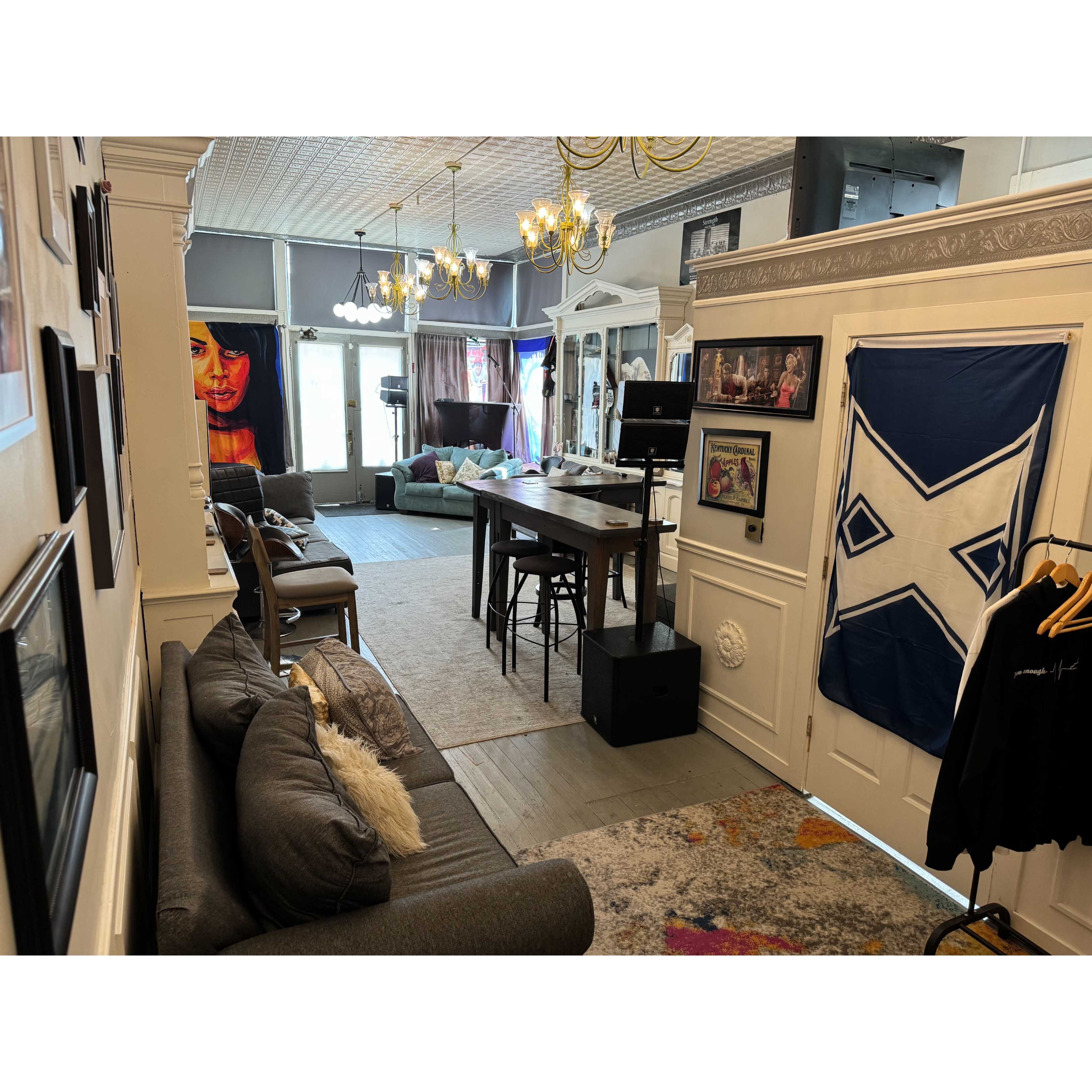 Speak Easy Style Micro Event Space Image in Mutter Gottes, Covington, KY