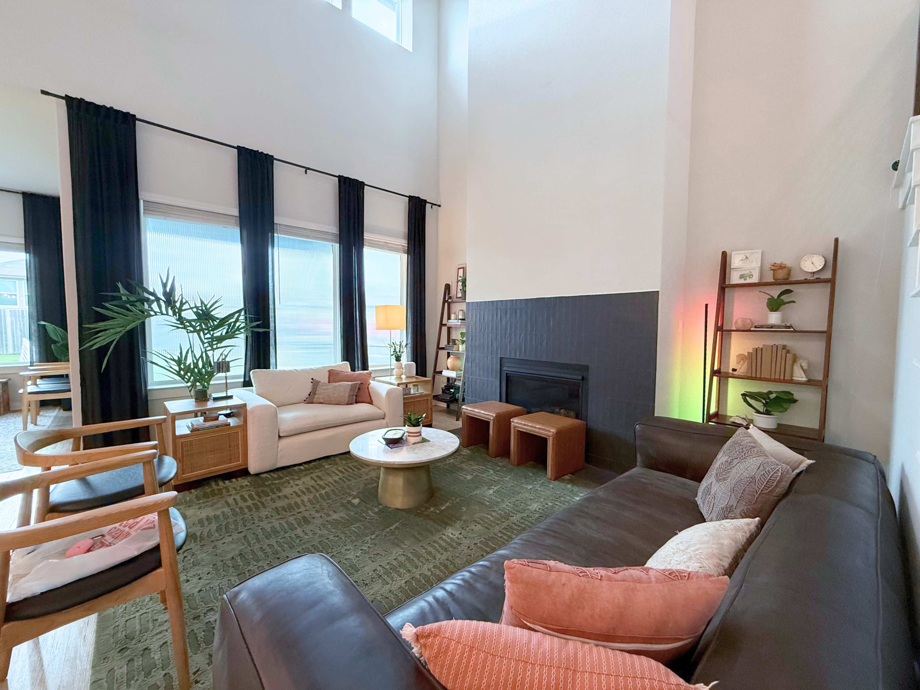 Modern Two-Story with Hillside Views Image in , Buda, TX