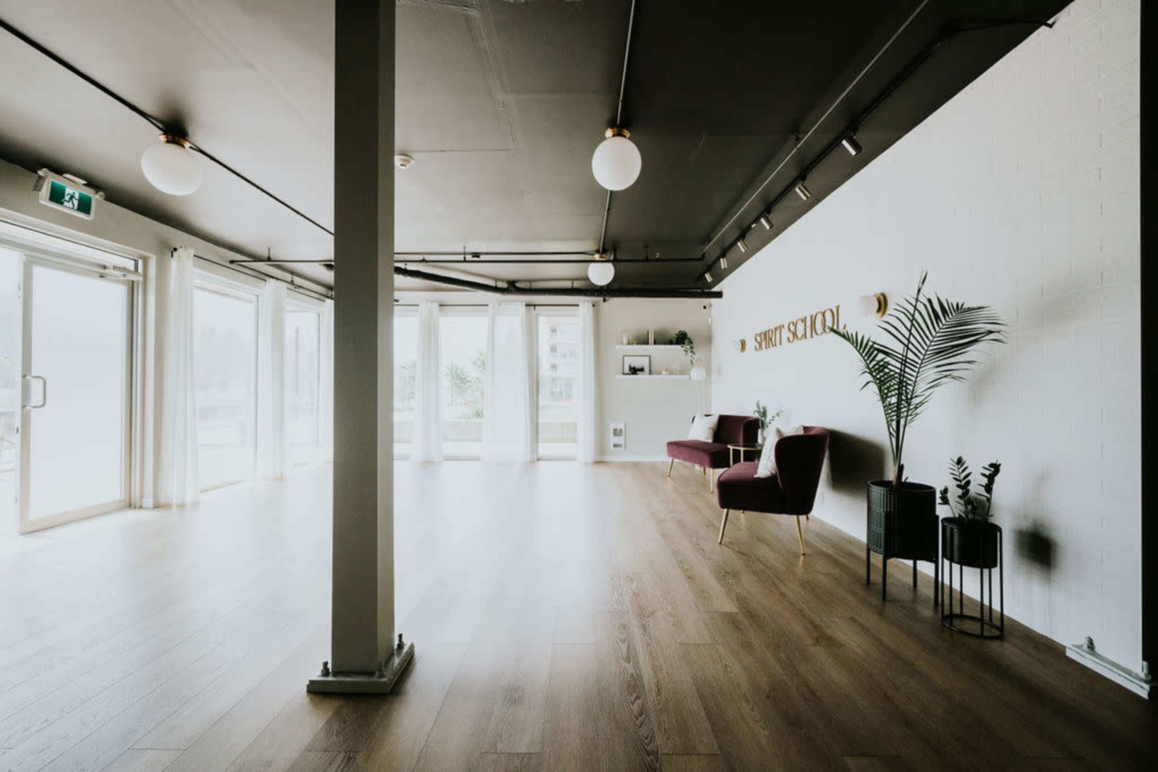 Oceanfront Downtown Squamish Studio with Chief Mountain Views Image in Squamish, Squamish, BC