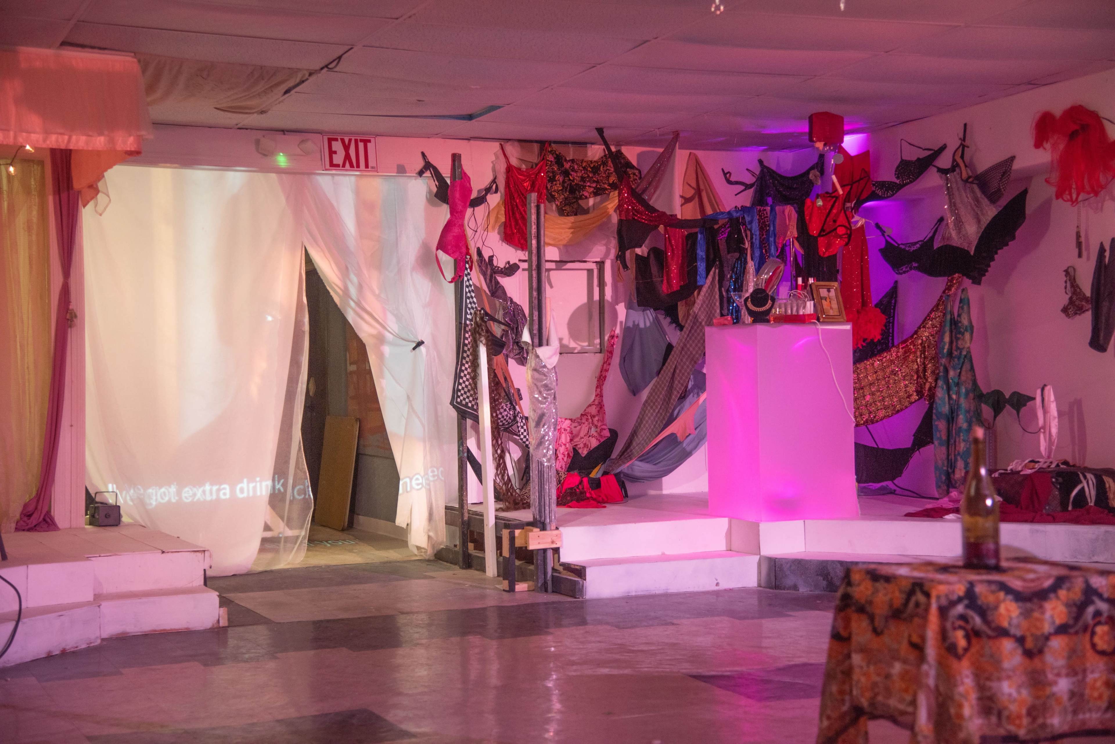 Professional Art Gallery & Event Space for Nonprofits, Meetings & Rehearsals Image in Belmont Cragin, Chicago, IL