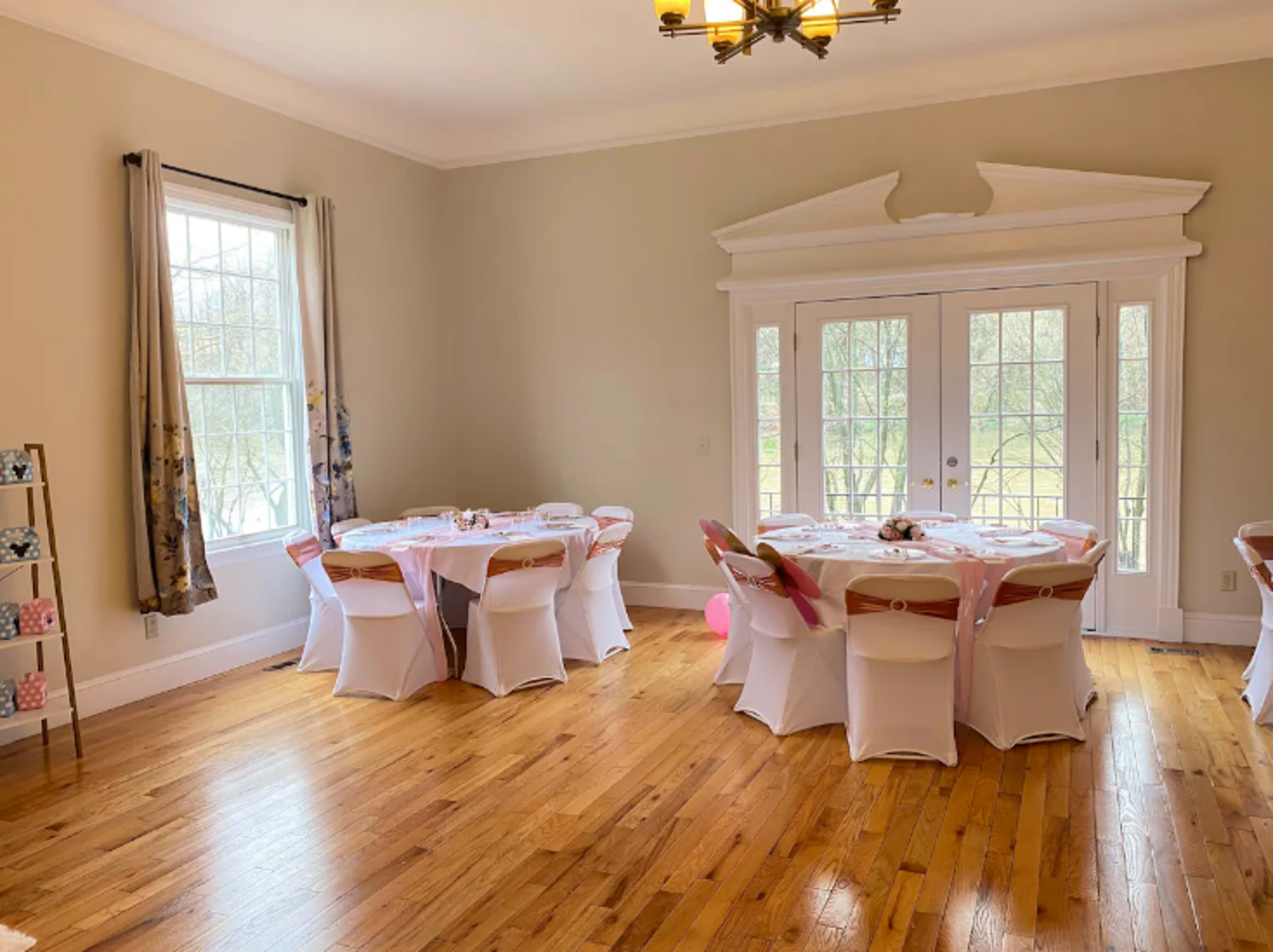 Beautiful River front home with private pool Image in Harmony, Phillipsburg, NJ