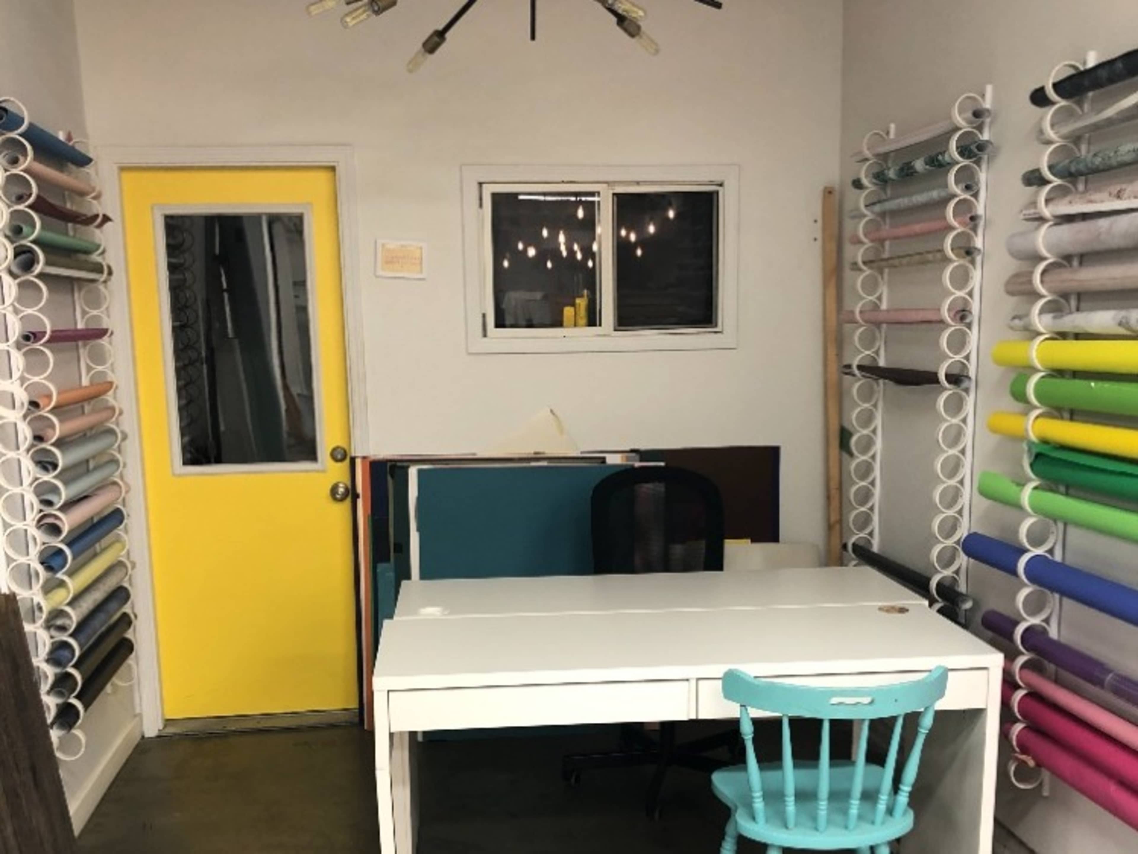Bundle: Props, Surfaces and Kitchen Pantry