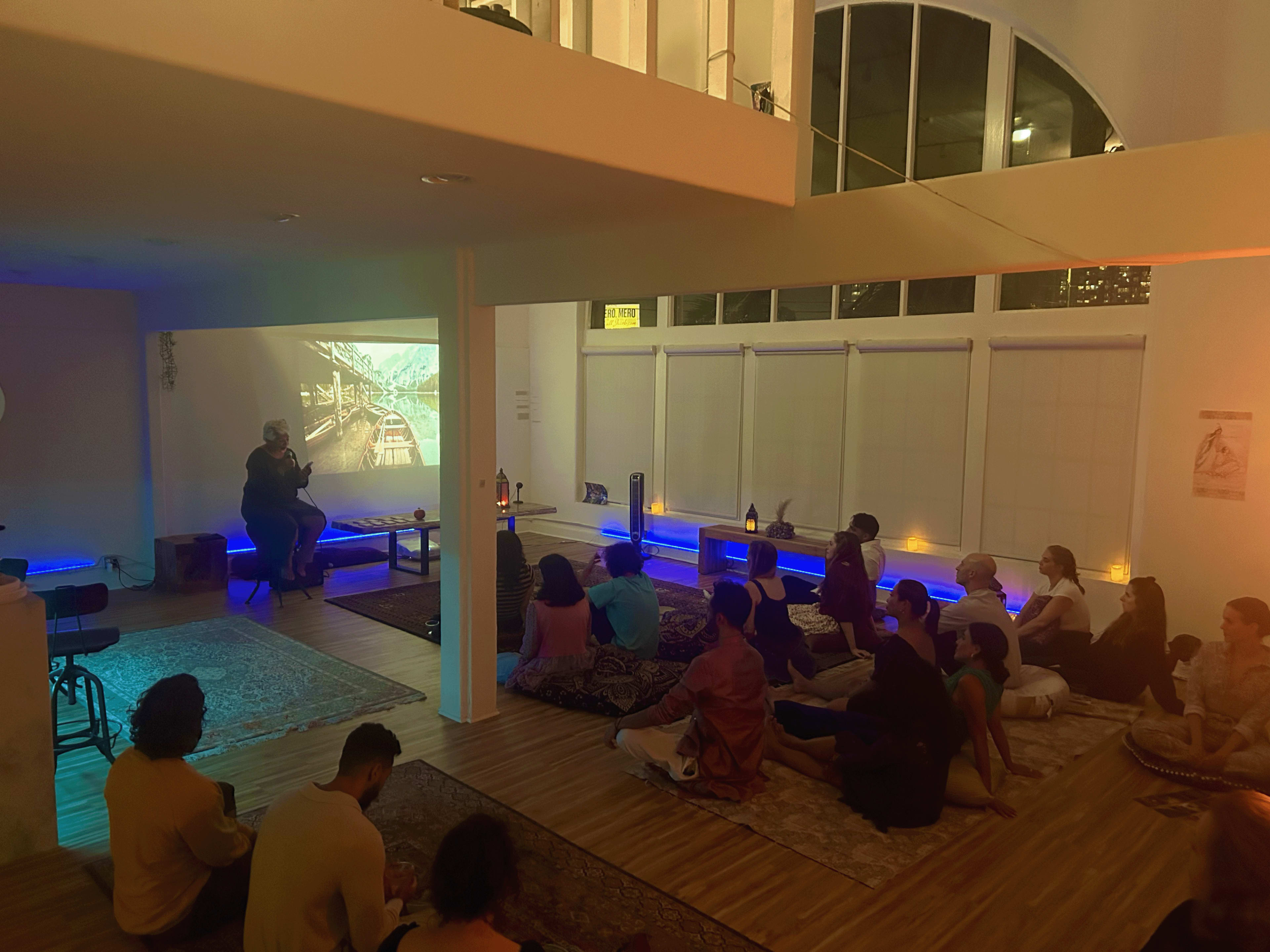 Creative Oasis w/ Warm Vibes, Huge Windows & Golden Light Image in Westlake, Los Angeles, CA