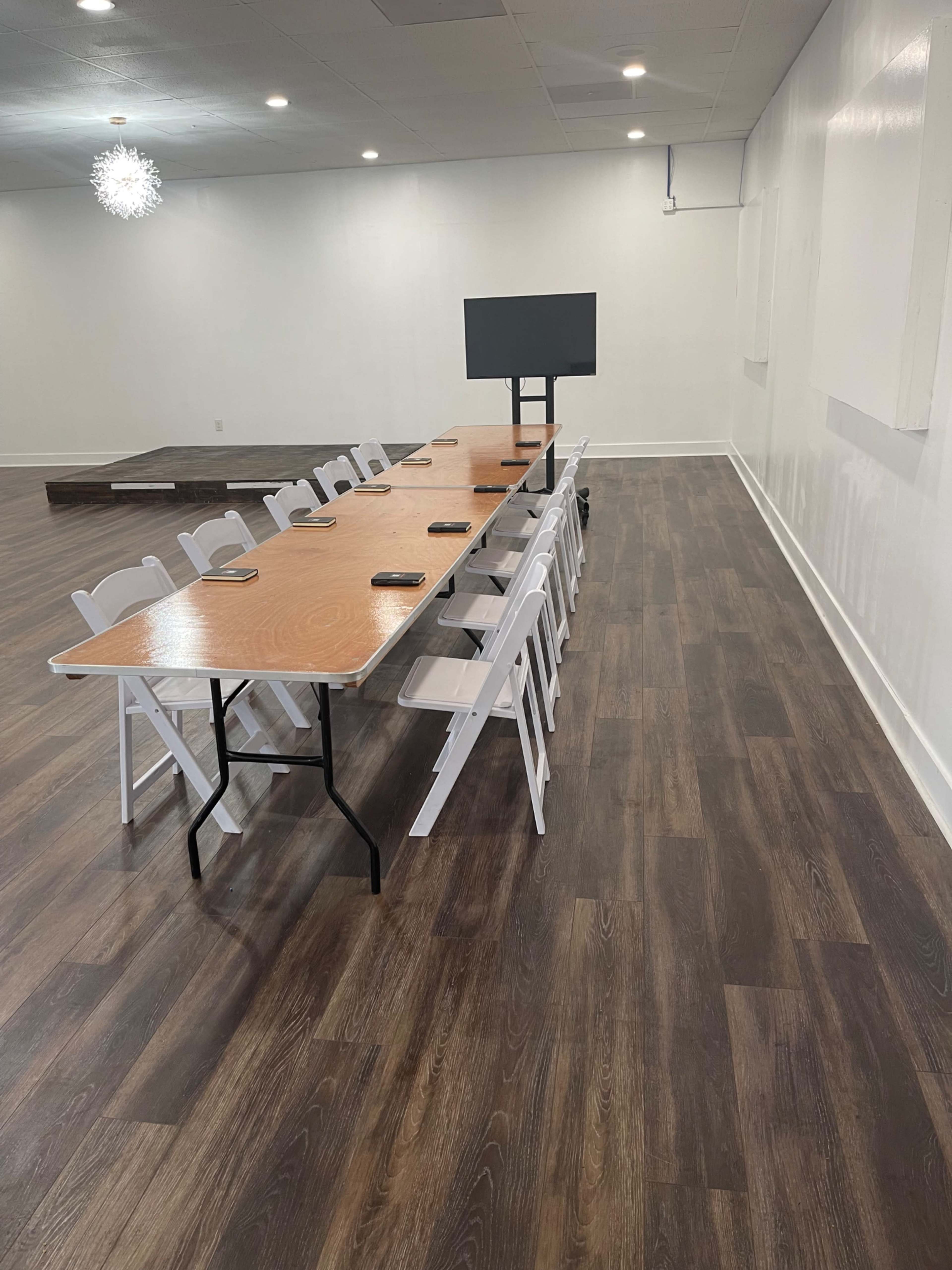 Local Venue with Tons of Free Parking in the Heart of Charleston Image in West Ashley, Charleston, SC