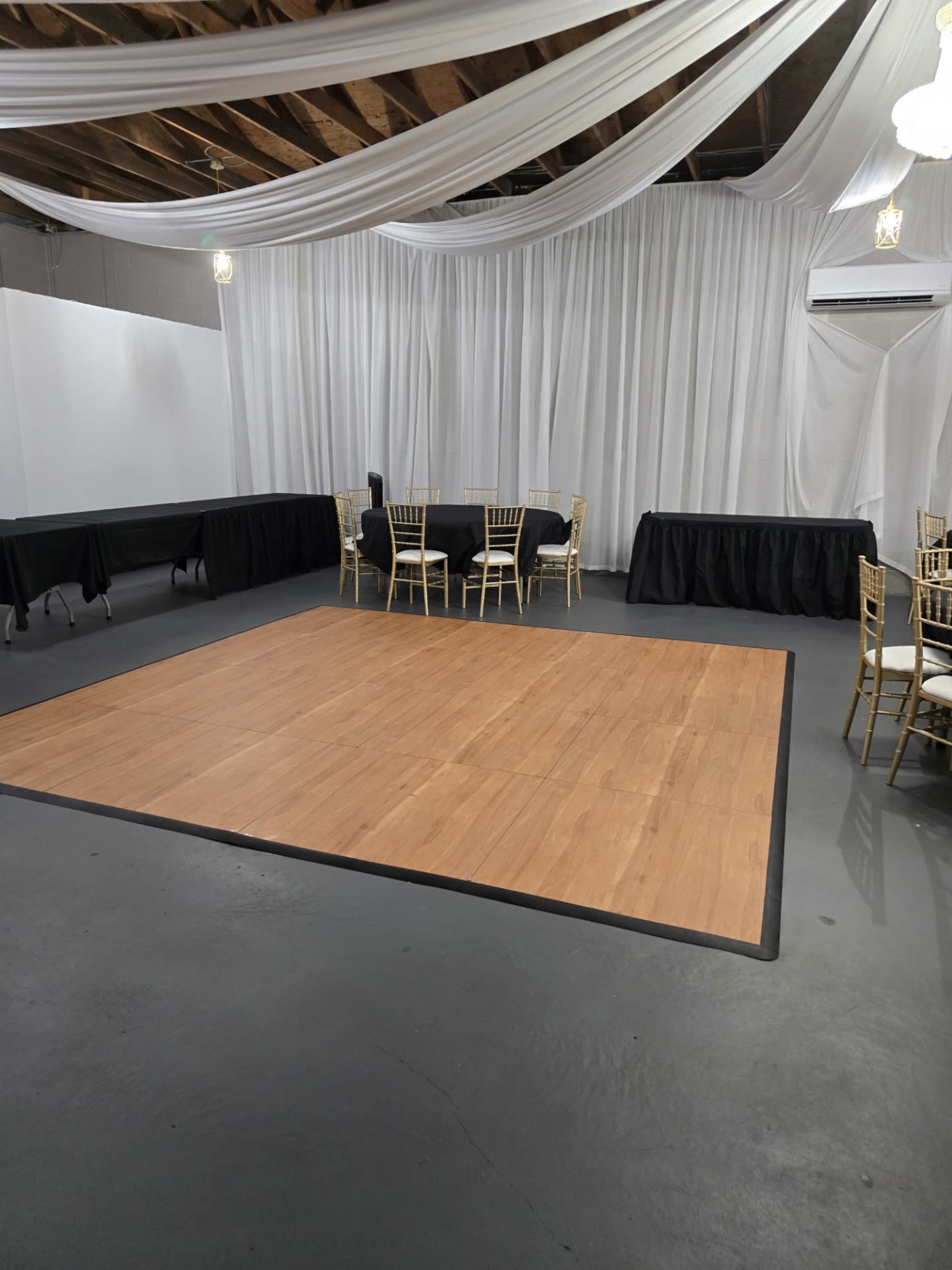 Event Space with Parking Image in Northeast Philadelphia, Philadelphia, PA