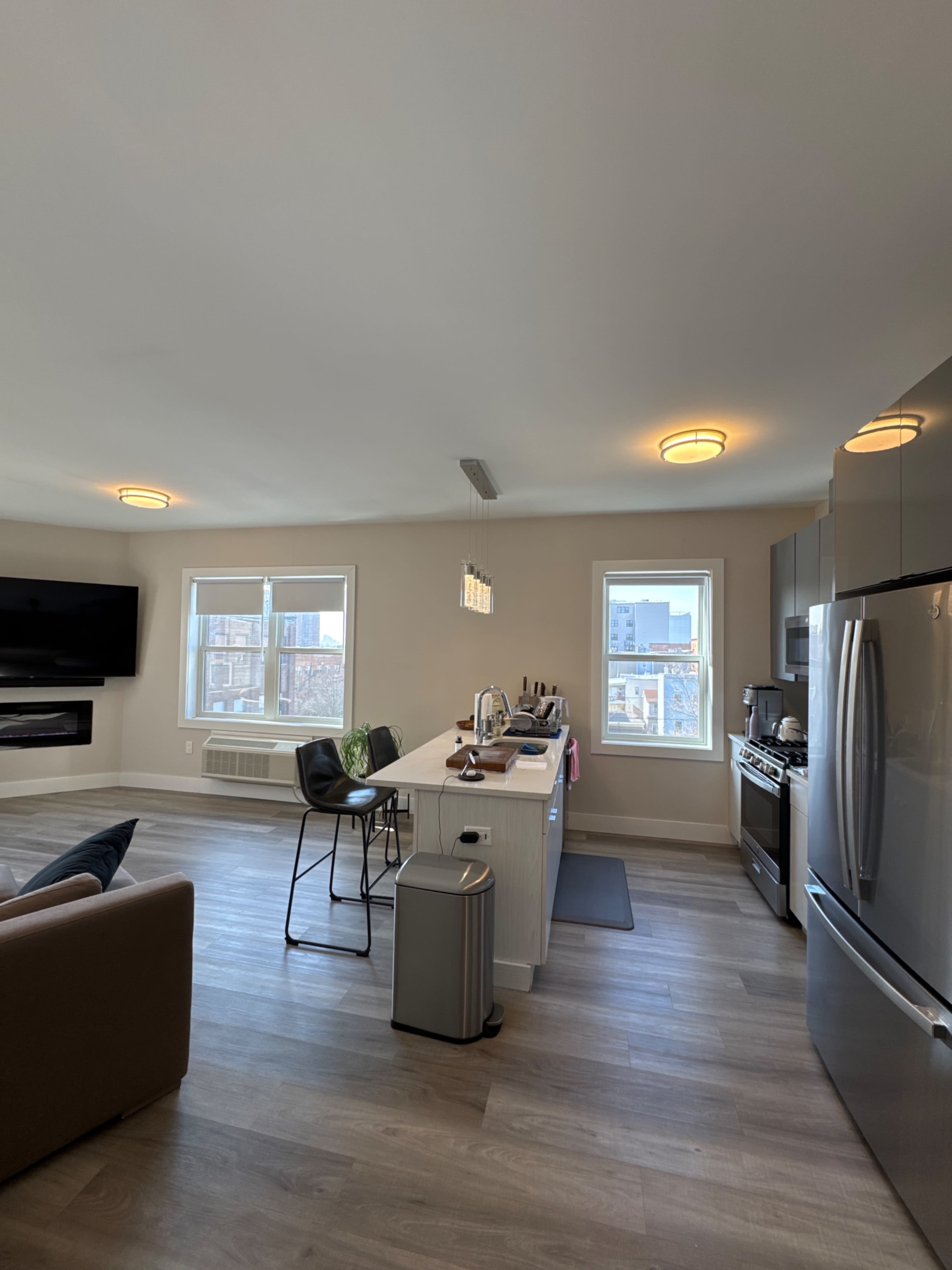 Modern spacious apartment Image in West New York, West New York, NJ