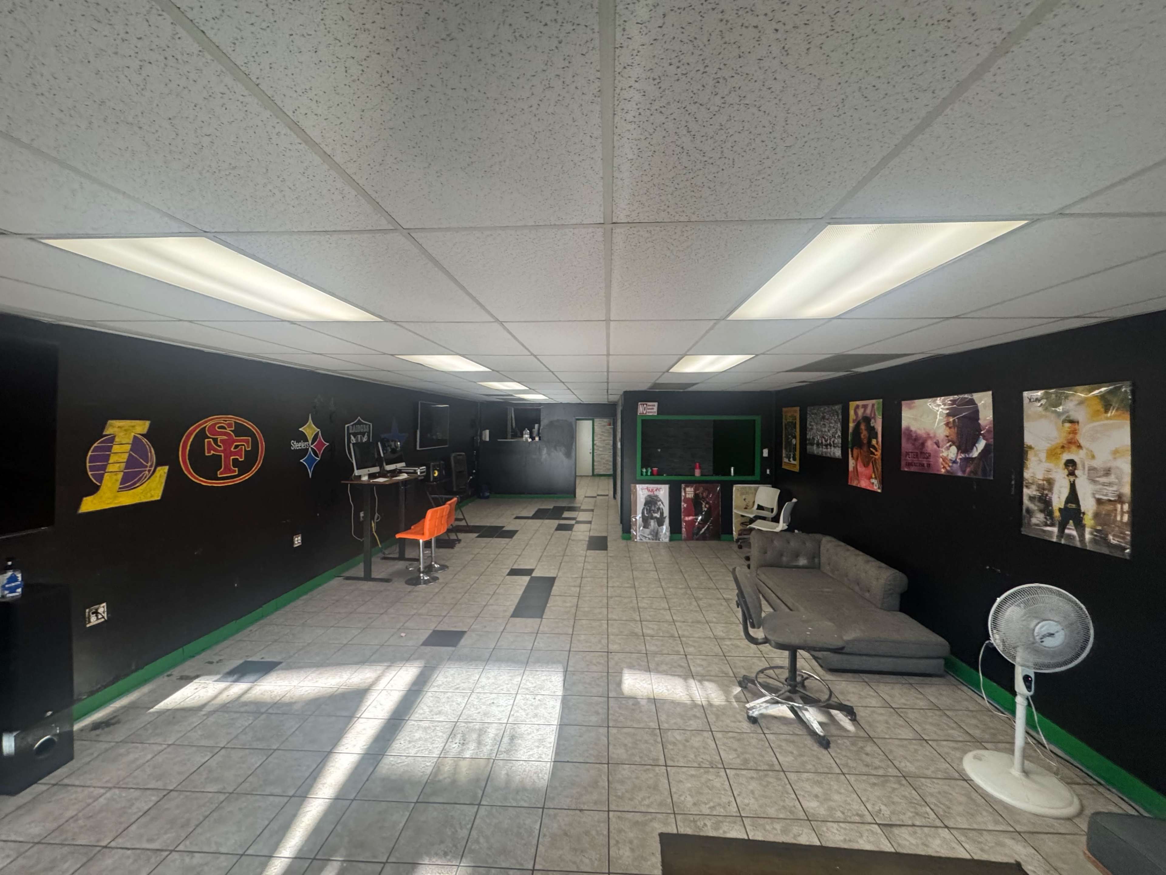 Herbstop Image in Hawthorne, Hawthorne, CA