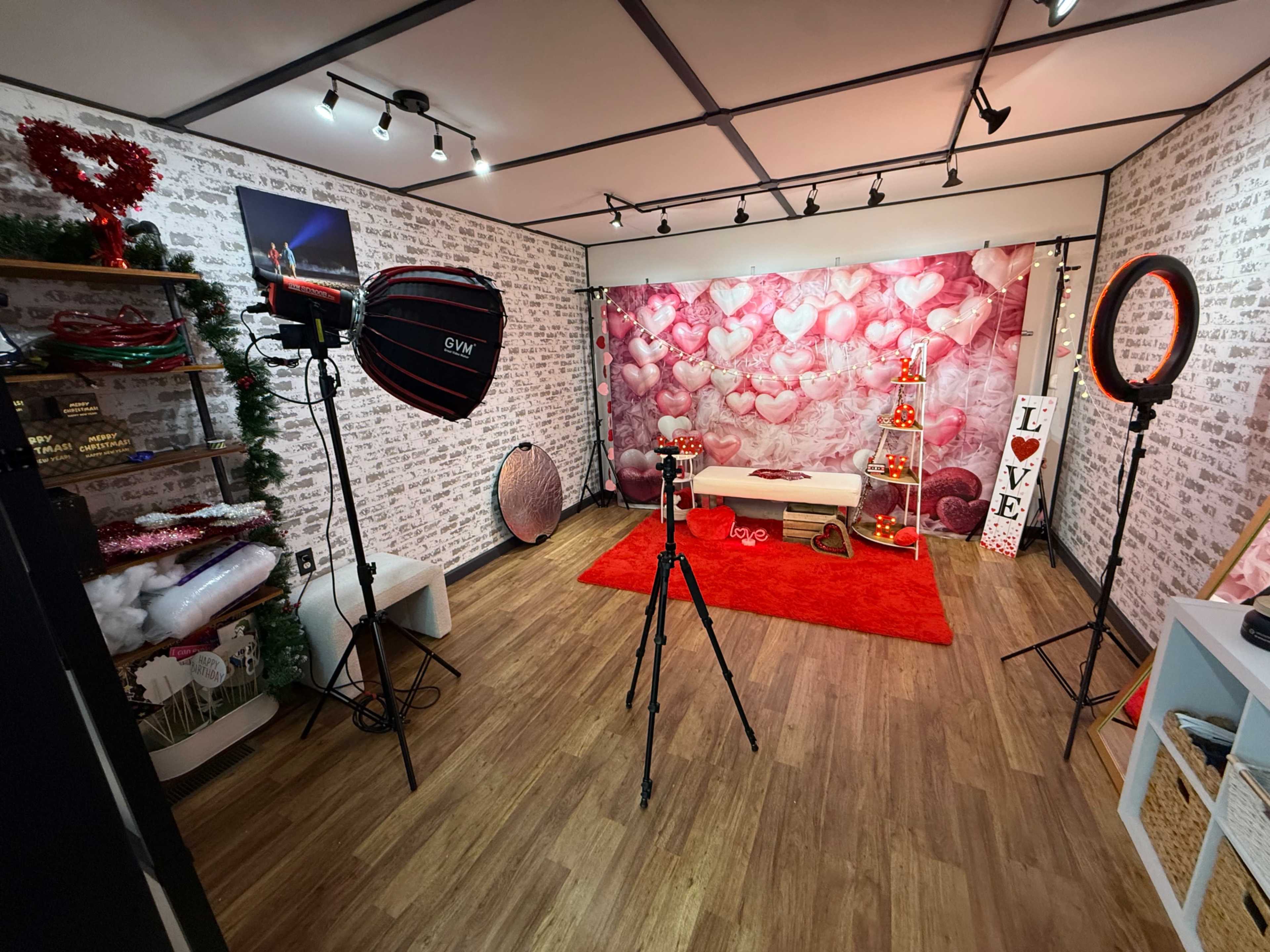 Cozy studio where visions become reality Image in Londonderry, londonderry, NH