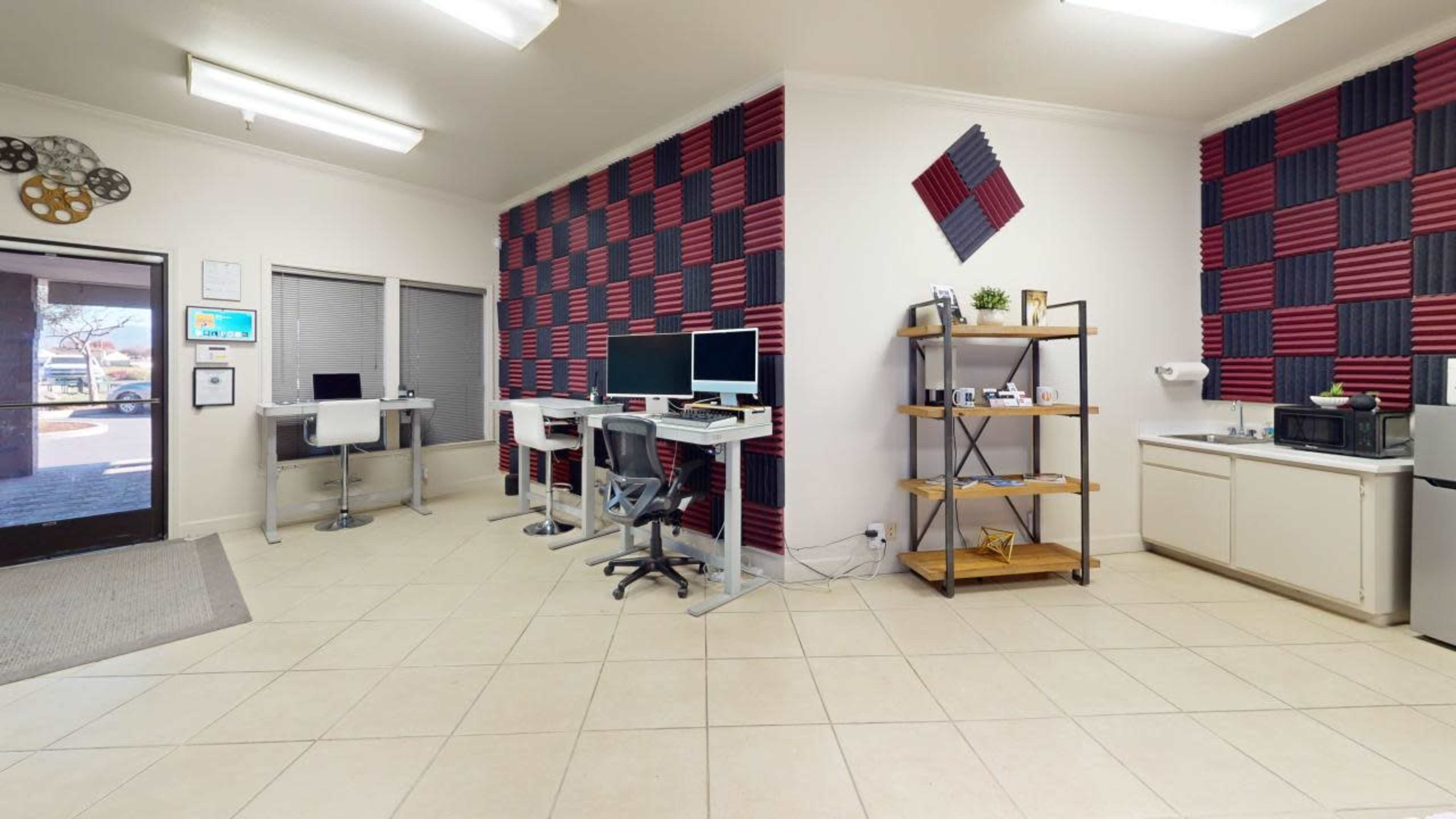 Professional Photo & Video Studio with Office Space Image in , Salinas, CA