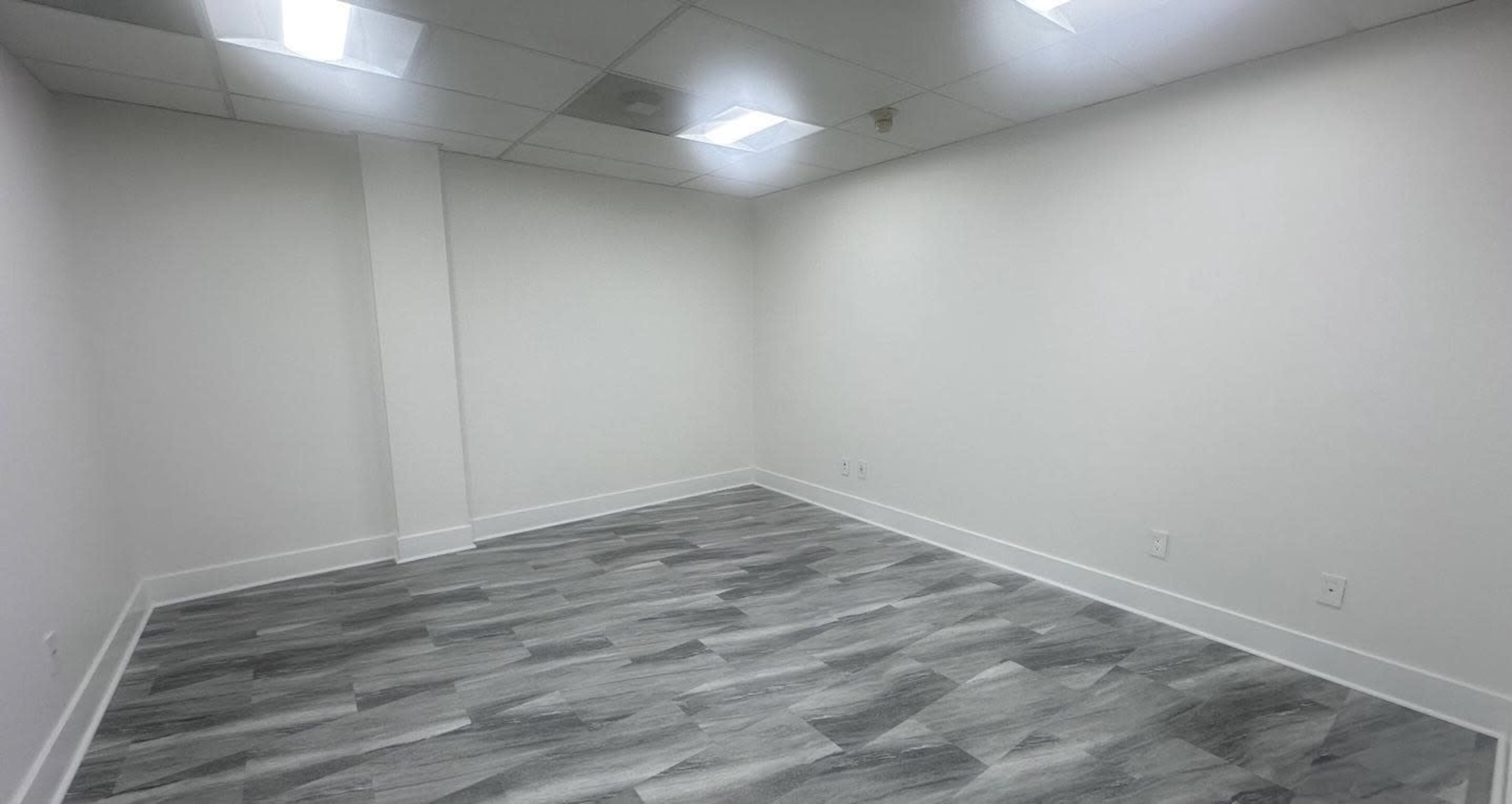 Great office space available within a prime office location Image in Fairfax, Fairfax, VA